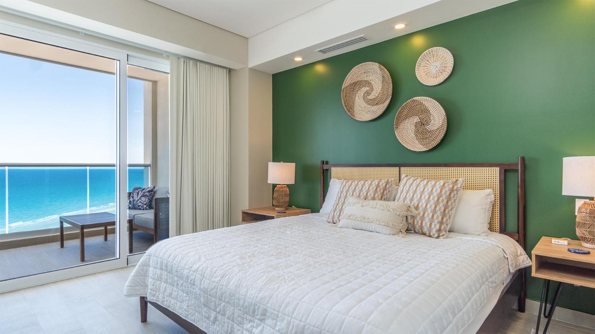 1 Bedroom Beach Front Condominium Encantame W-1603