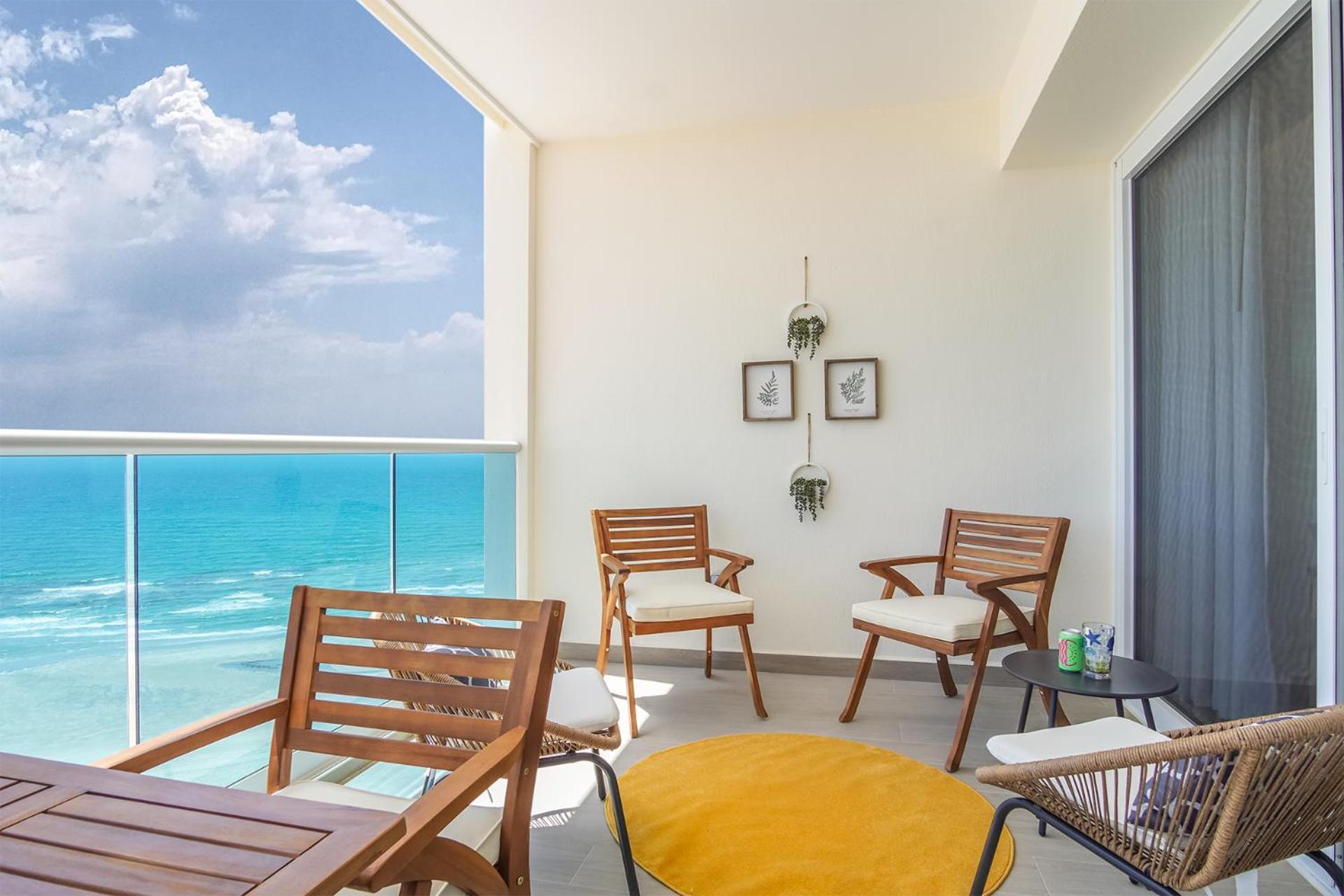 Condo with Expansive Ocean View Encantame Towers 1402
