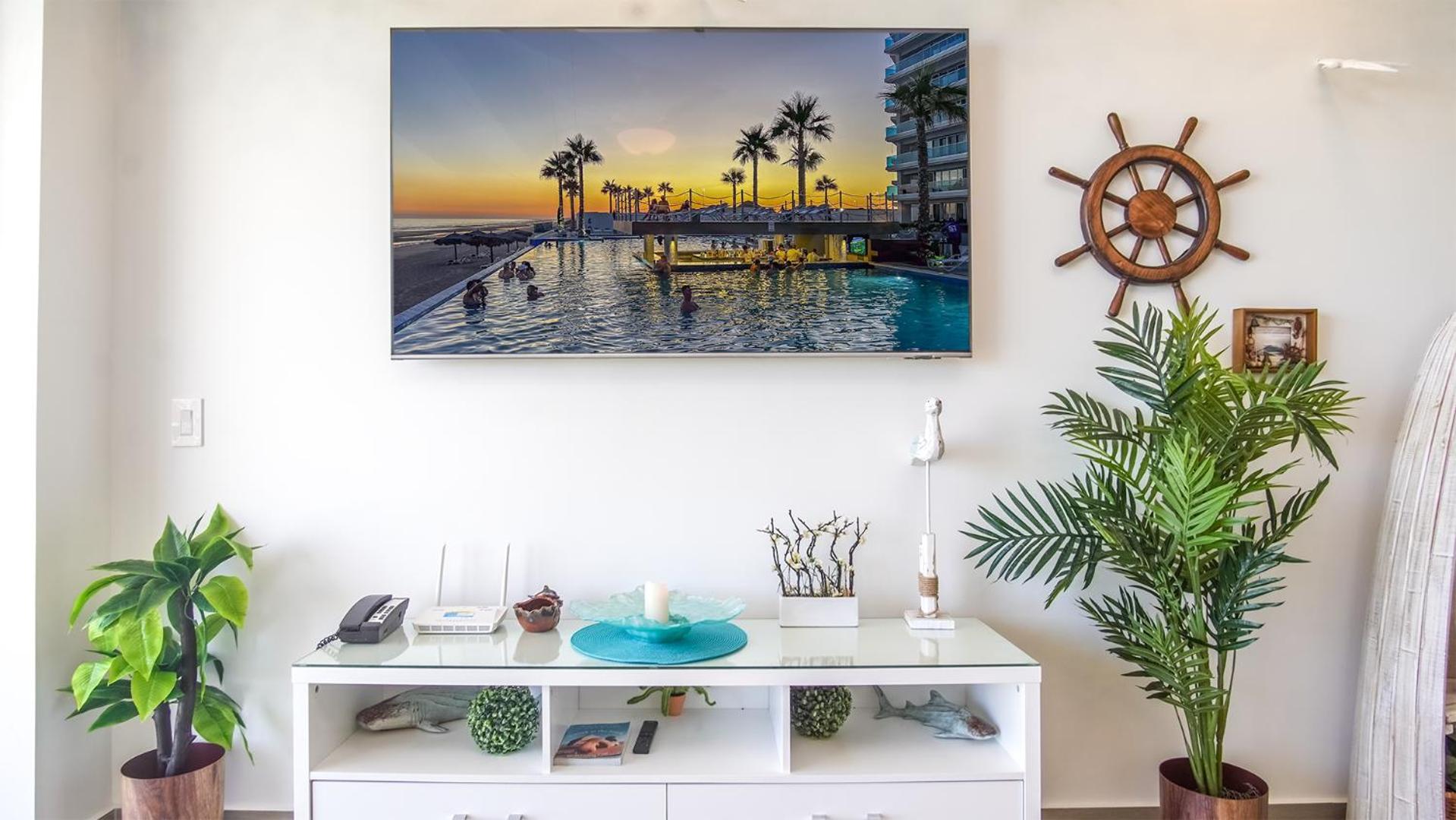 Lovely 2 bedroom condo Encantame Towers Velero 104