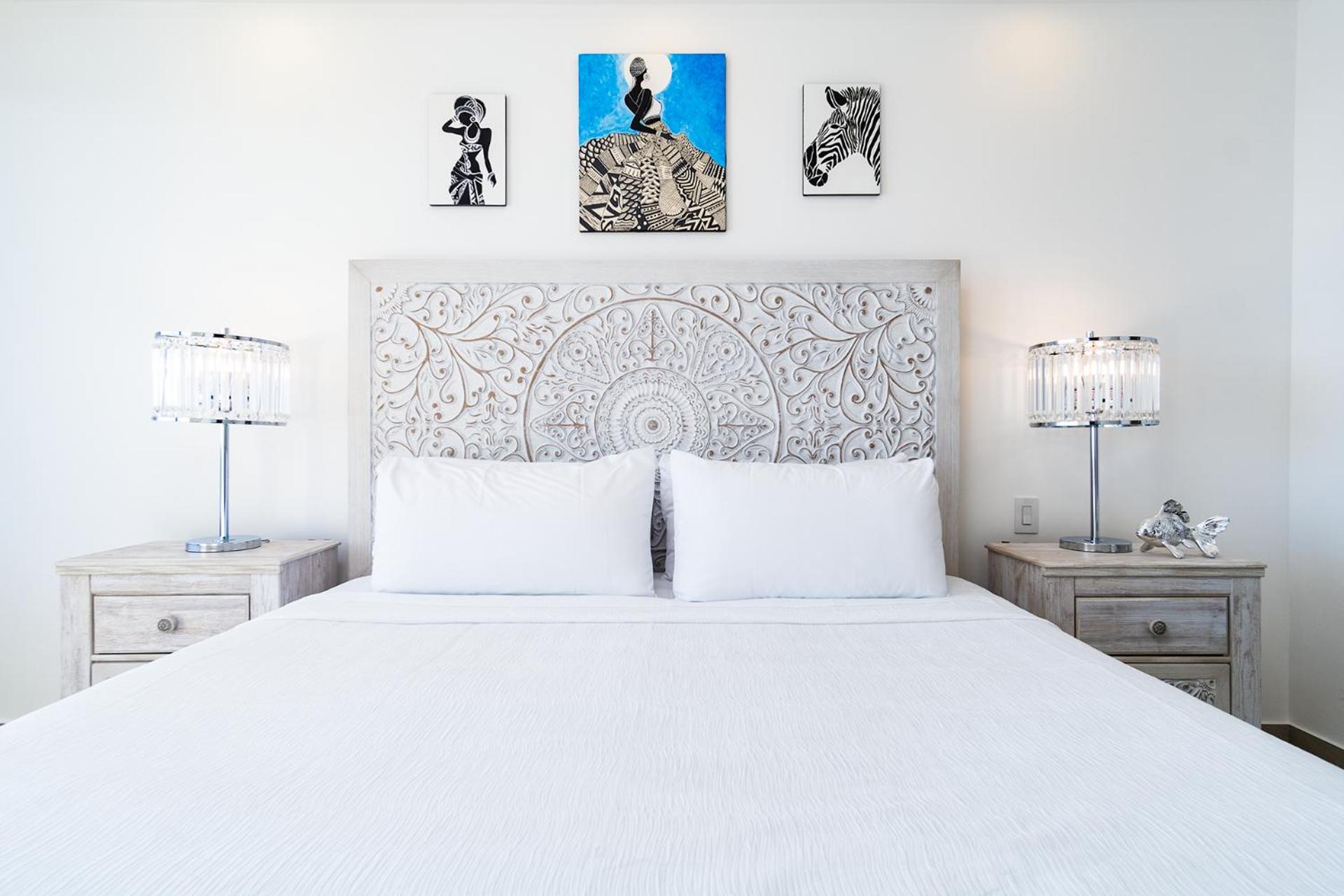Stay in Luxury/Splash in New Lazy River this Winter Encanatame Towers 902