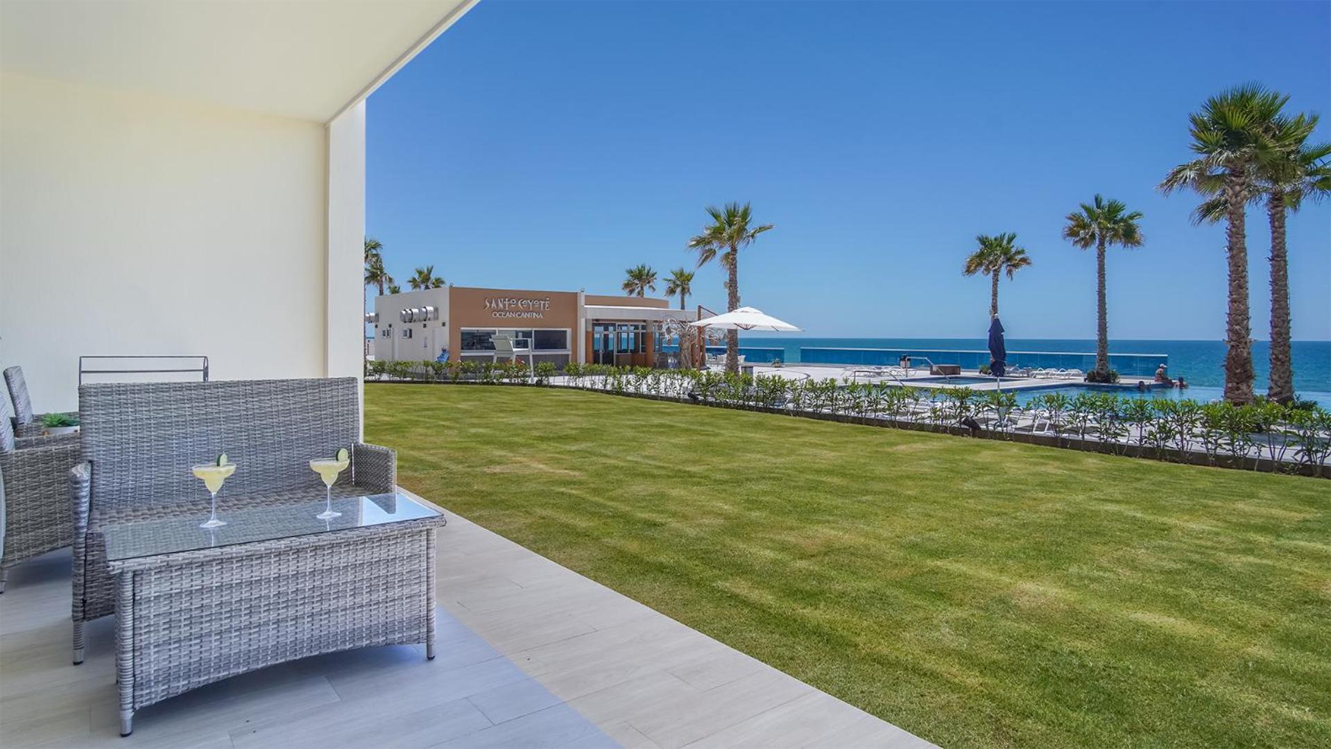 Lovely 2 bedroom condo Encantame Towers Velero 104