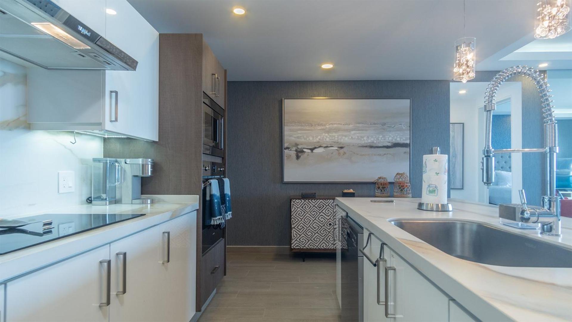 Panoramic beach front condo Verano 1704