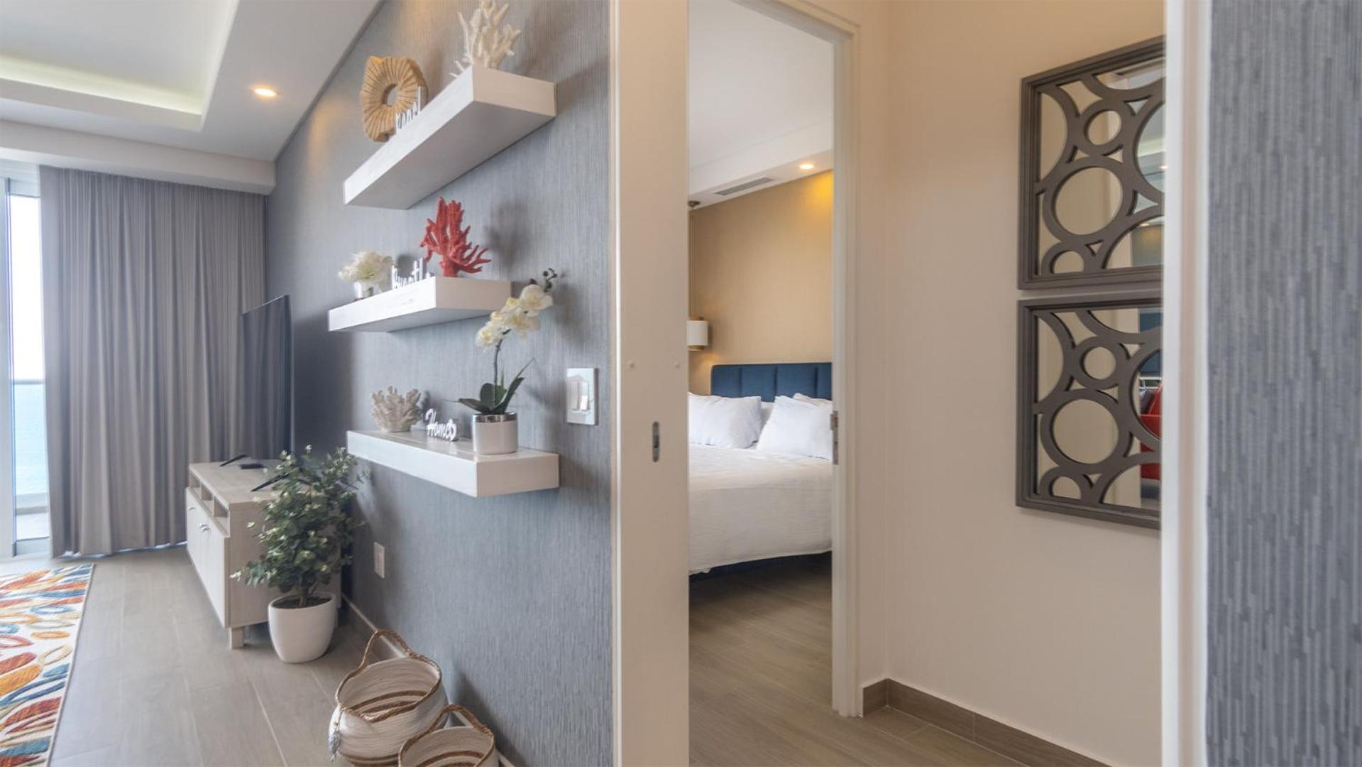 Panoramic beach front condo Verano 1704