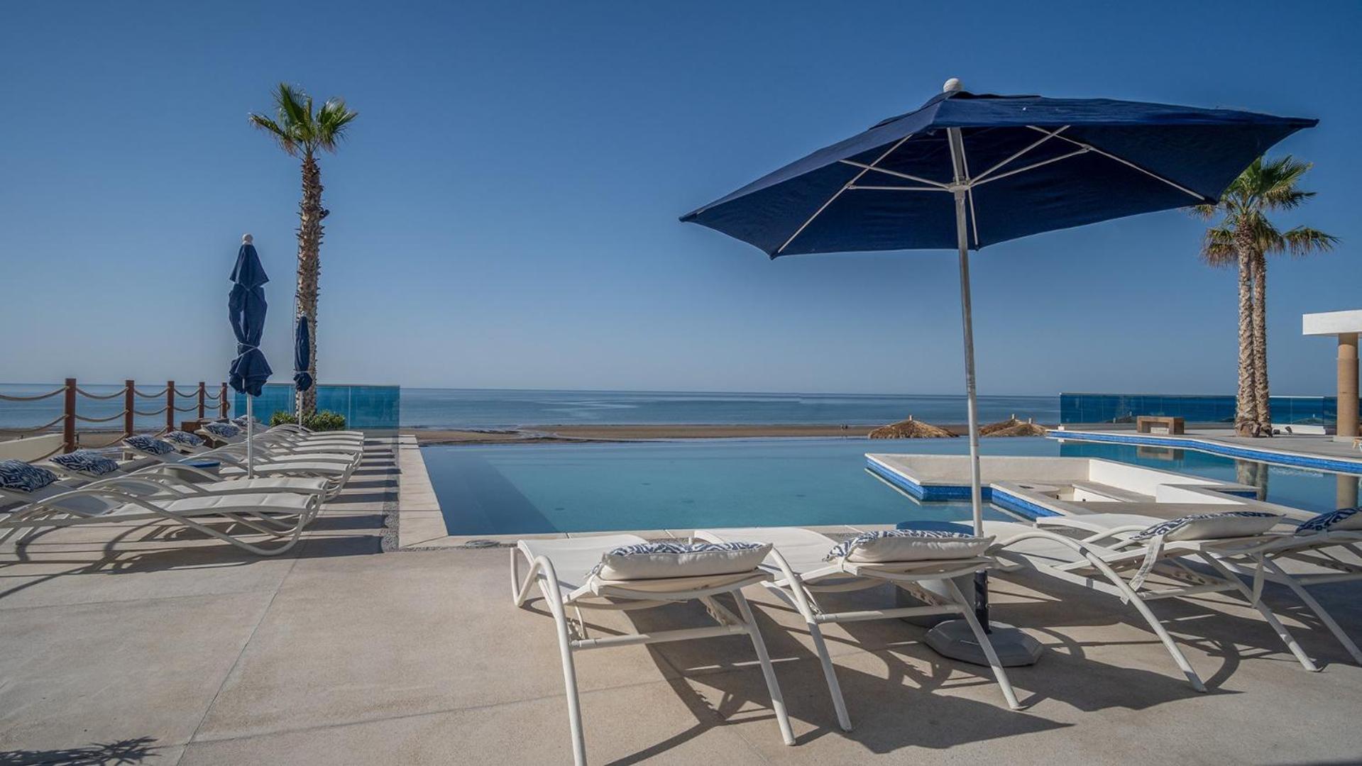 Panoramic beach front condo Verano 1704