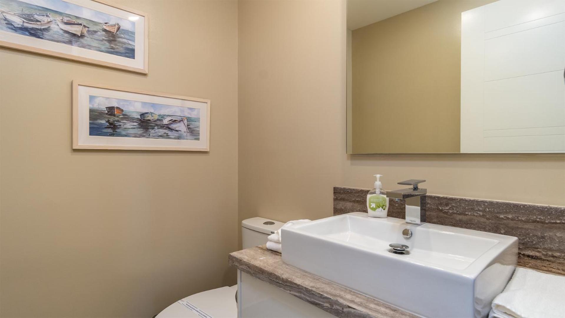 Panoramic water front deluxe condo Encantame Viento 605