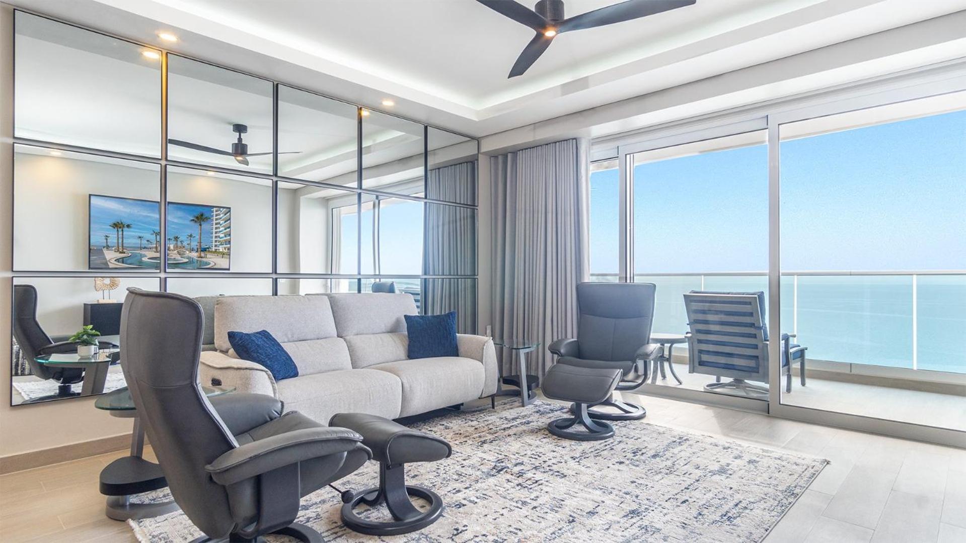 Amaizing condo by the beach Encantame W1704
