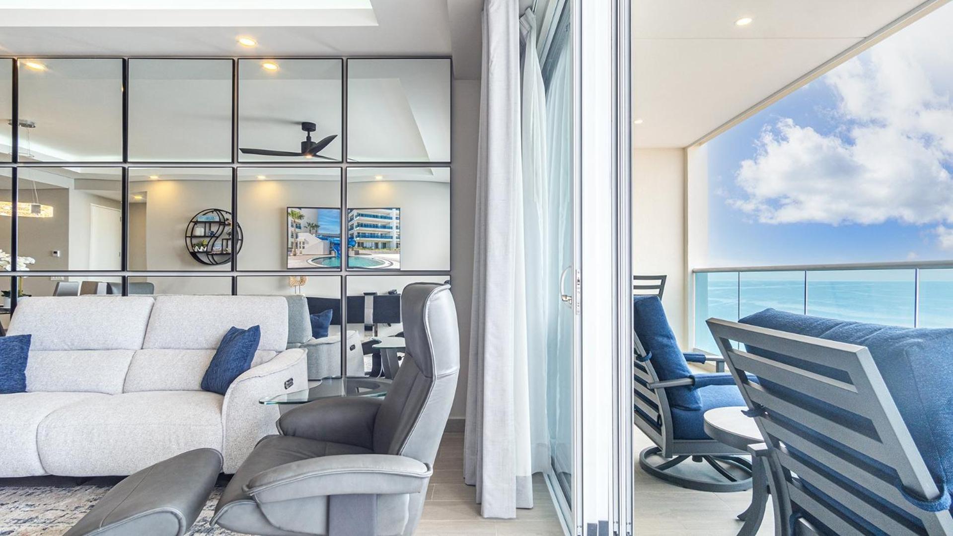 Amaizing condo by the beach Encantame W1704