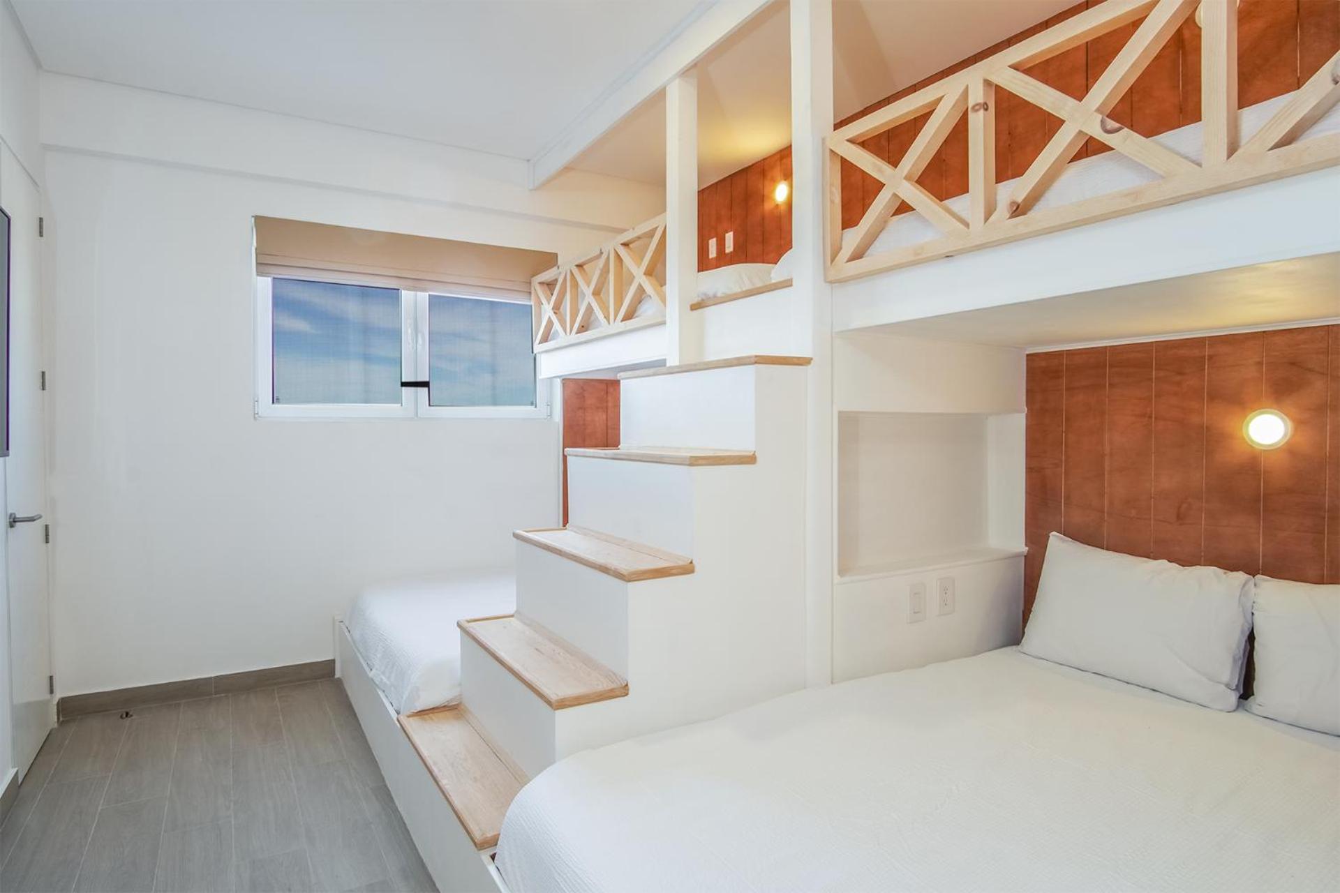 Awesome 3 bedroom condo Encantame Tower E 301