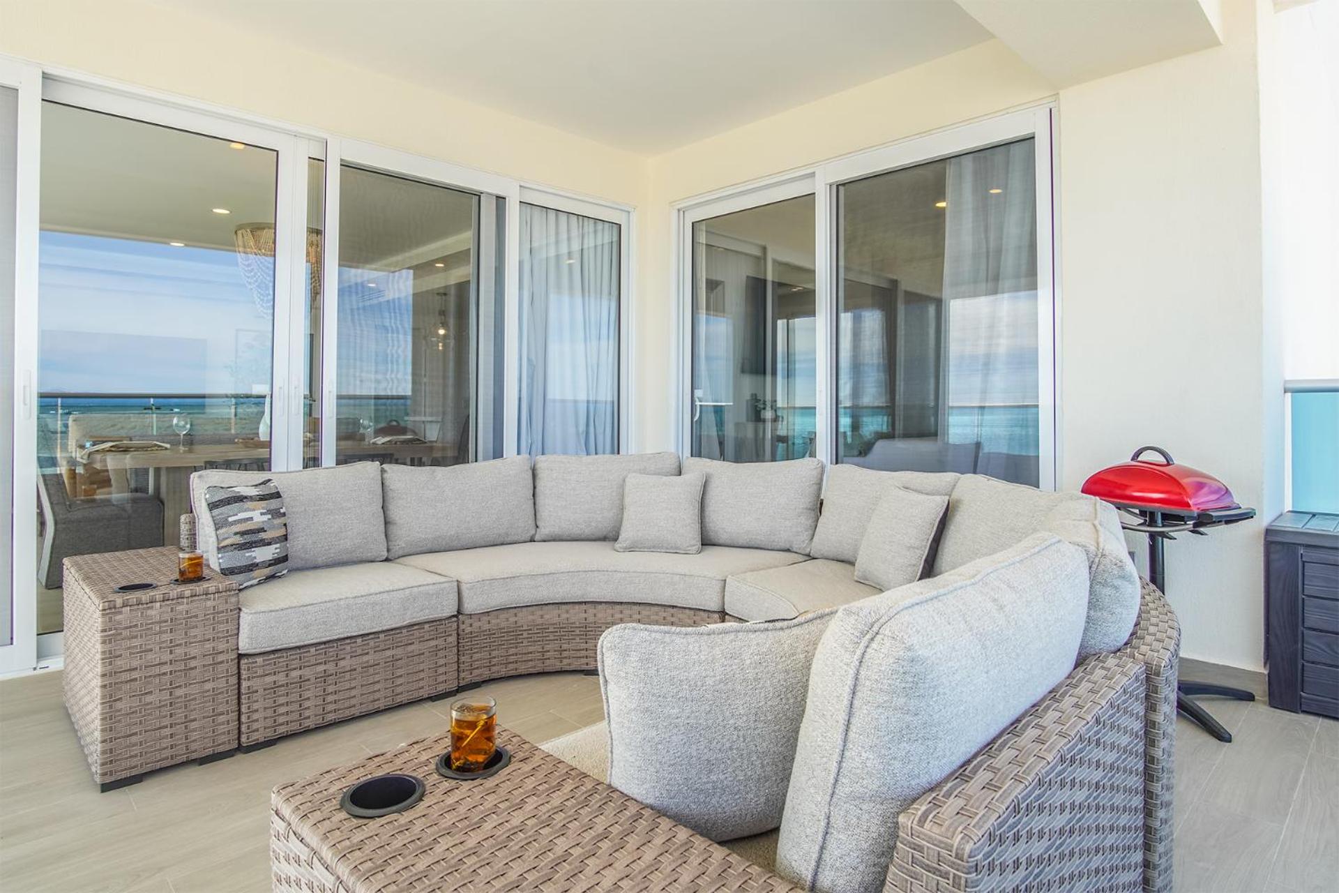 Awesome 3 bedroom condo Encantame Tower E 301