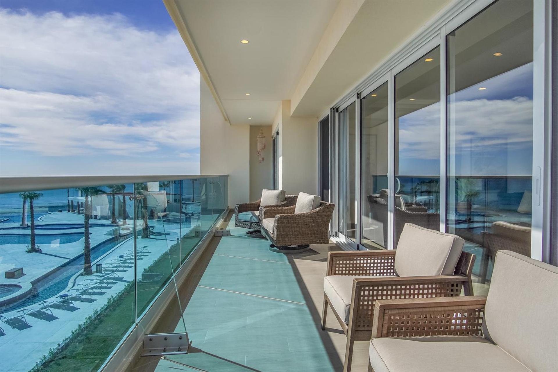 Awesome 3 bedroom condo Encantame Tower E 301