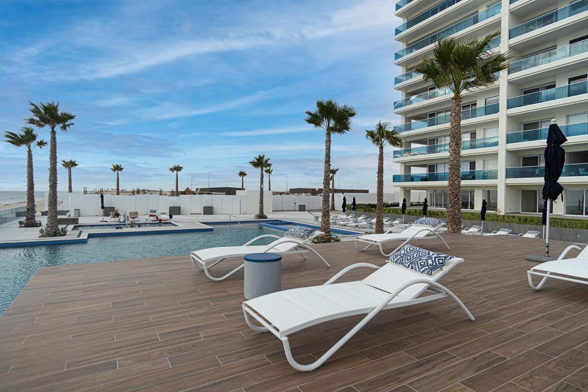 Awesome 3 bedroom condo Encantame Tower E 301