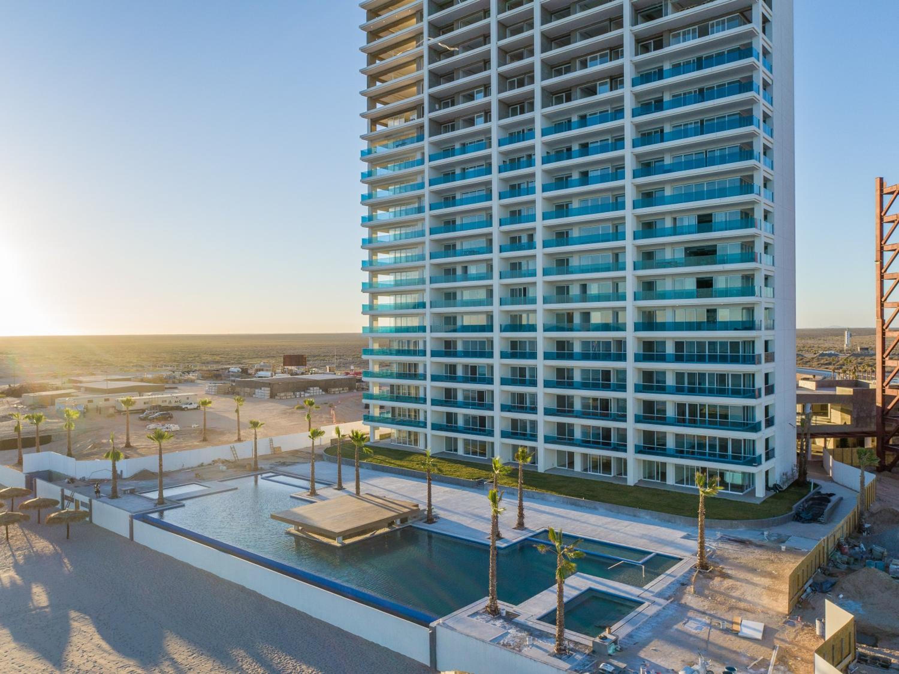 Awesome 3 bedroom condo Encantame Tower E 301