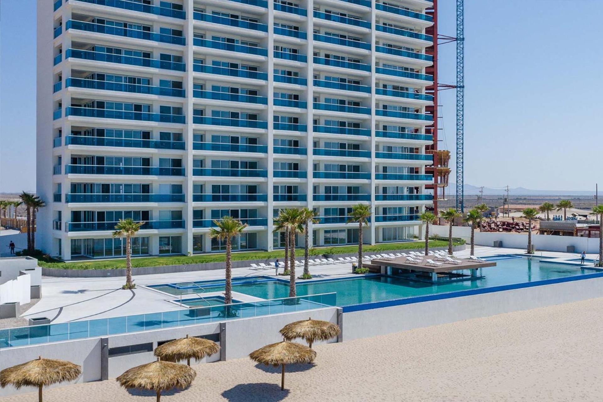 Awesome 3 bedroom condo Encantame Tower E 301