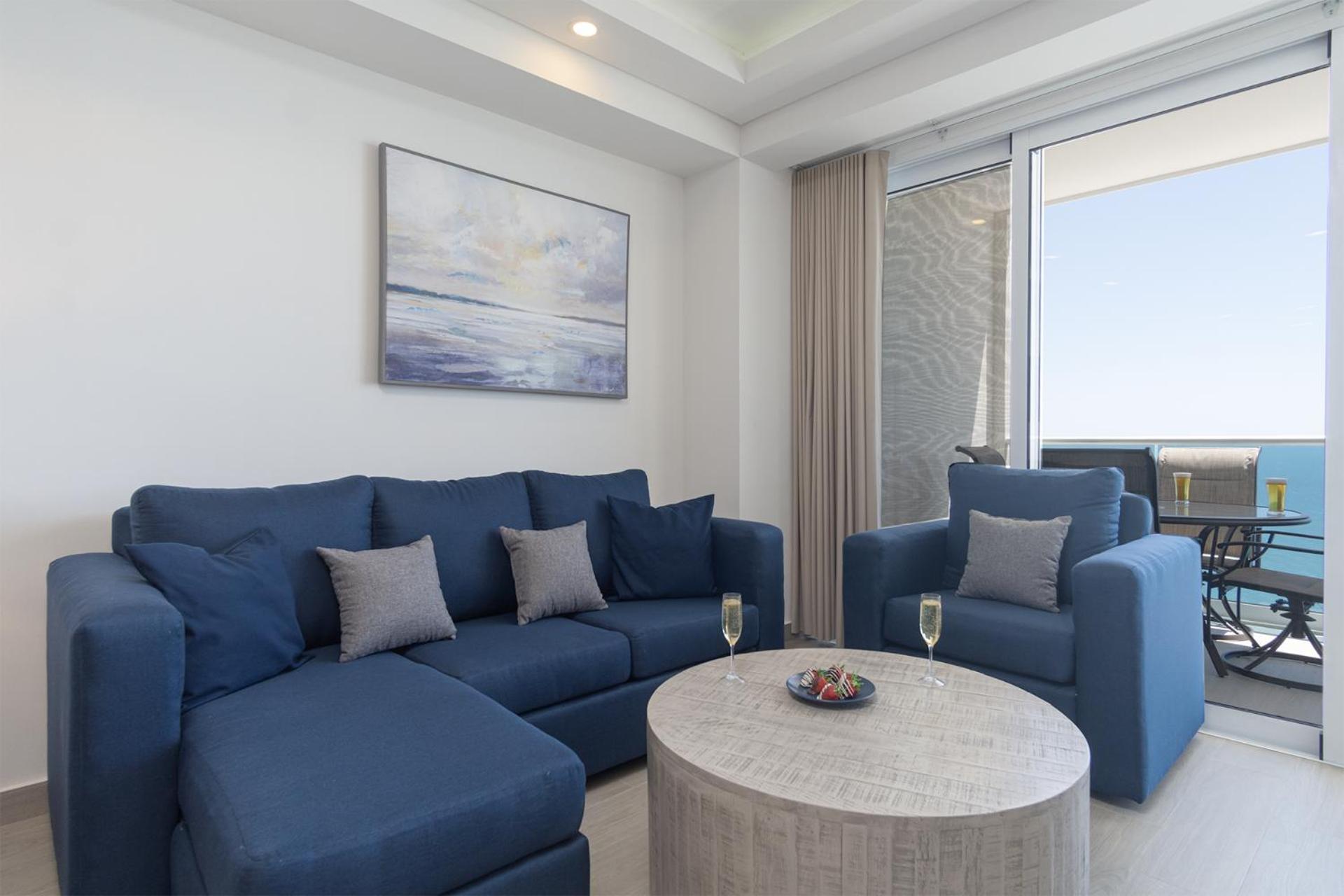 Relax and Splash in Paradise Encantame Towers C 1703