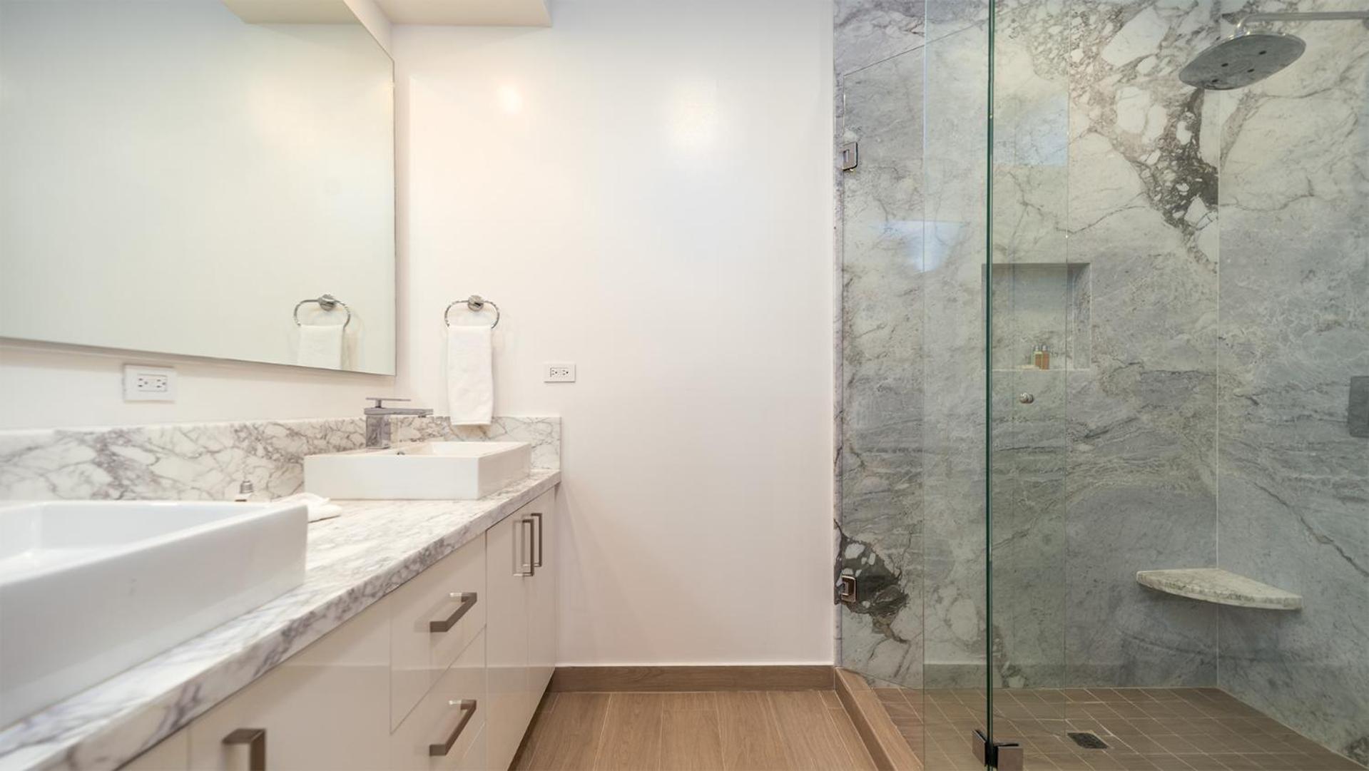 Modern 2 BR Condo at Encantame Towers Viento 2204