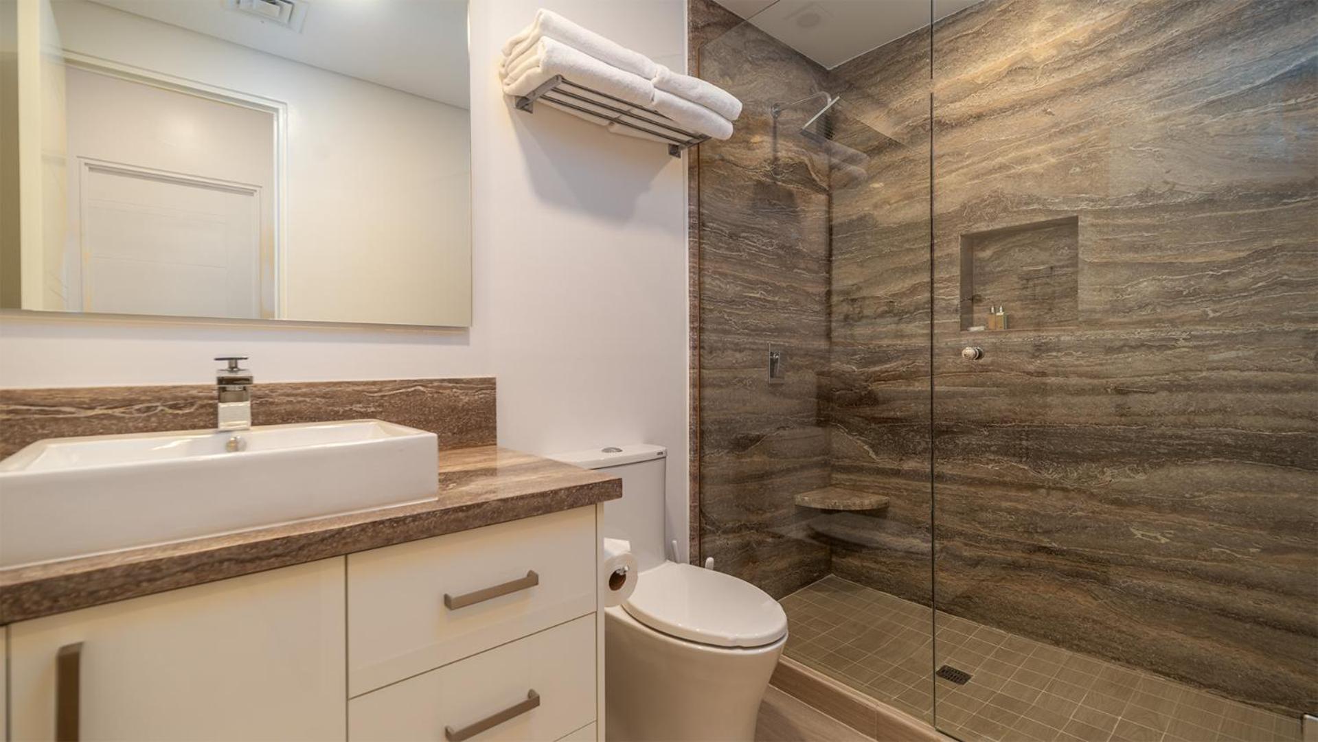 Modern 2 BR Condo at Encantame Towers Viento 2204