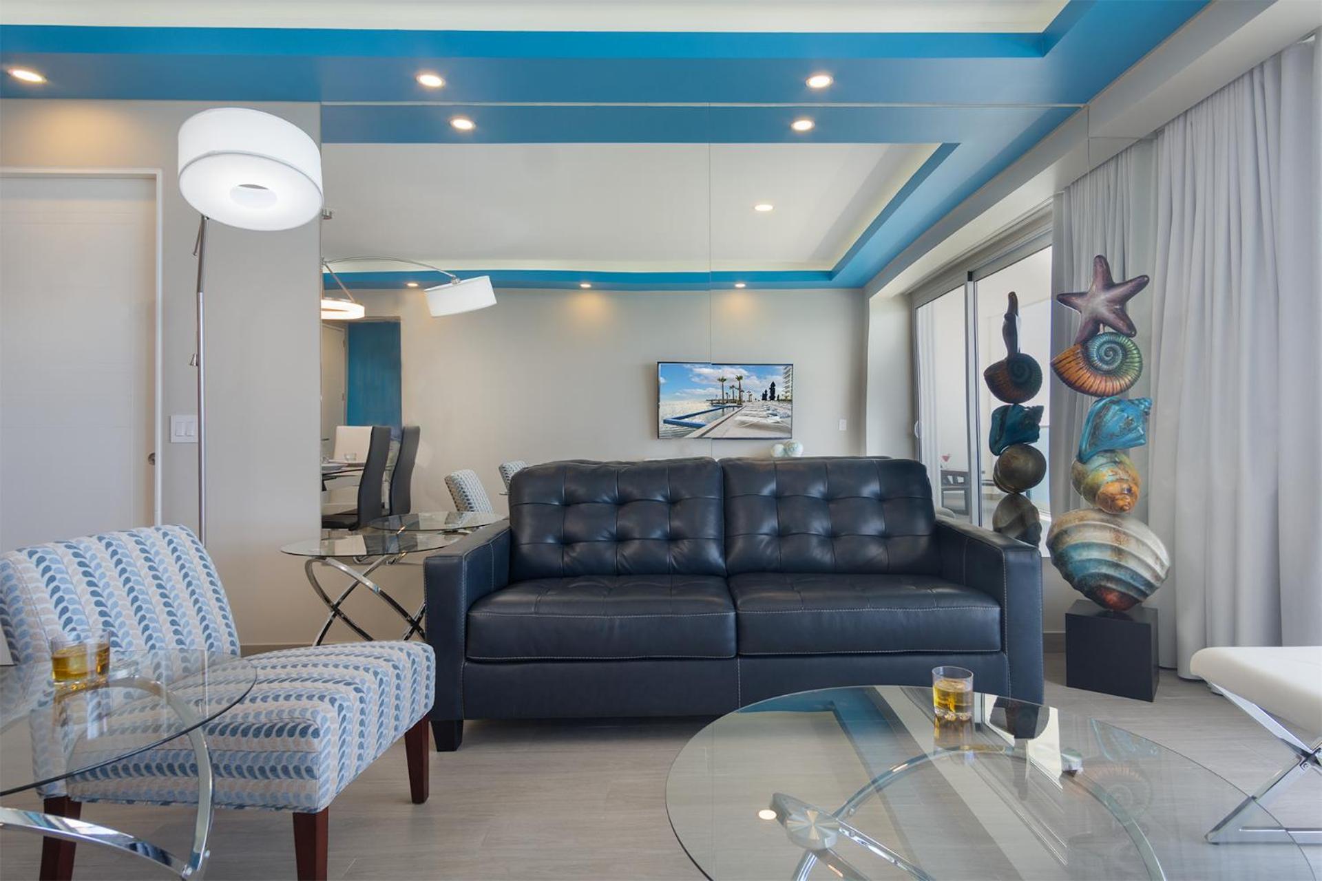 Modish 2 BR Condo at Encantame Towers Velero 2204