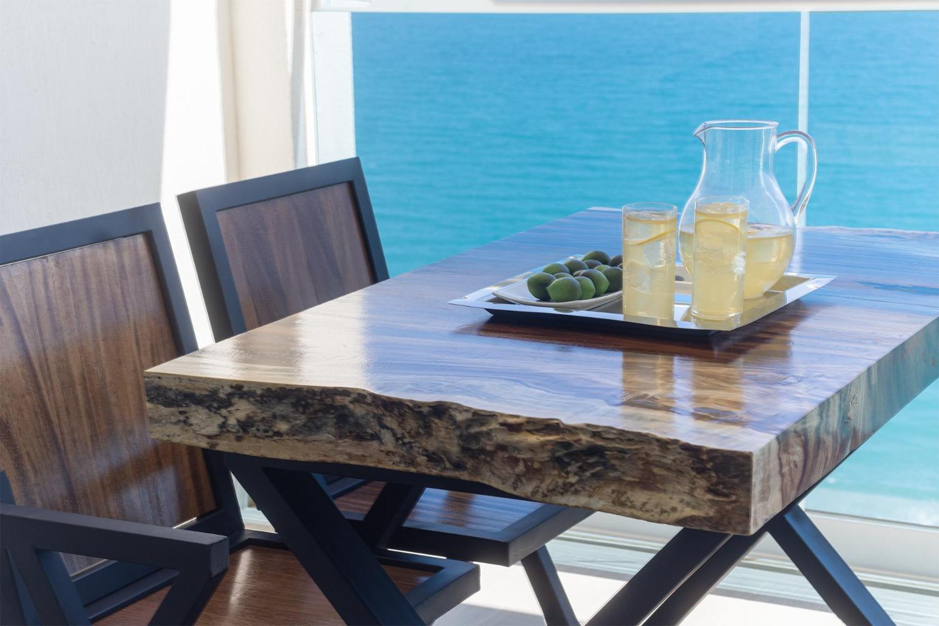 Modish 2 BR Condo at Encantame Towers Velero 2204