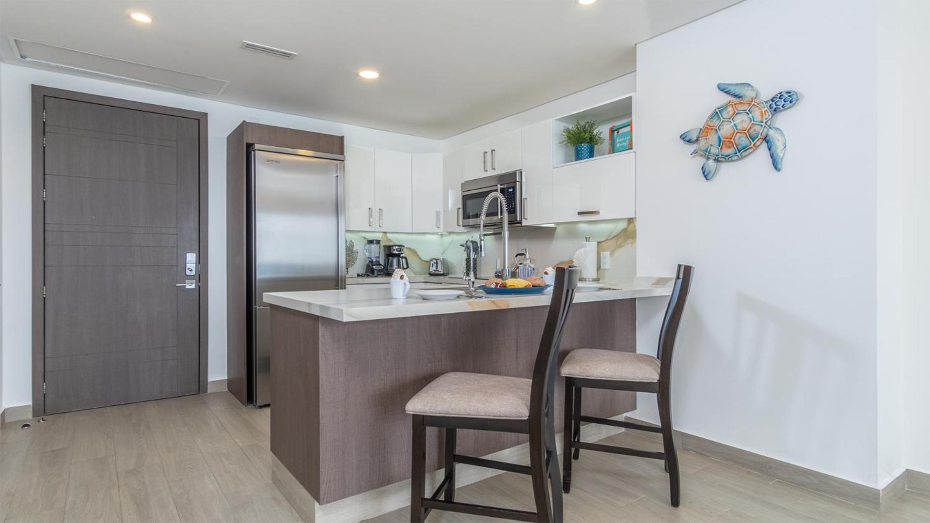 Lavish 1 bedroom Beach Front Condominium Encantame C-1403