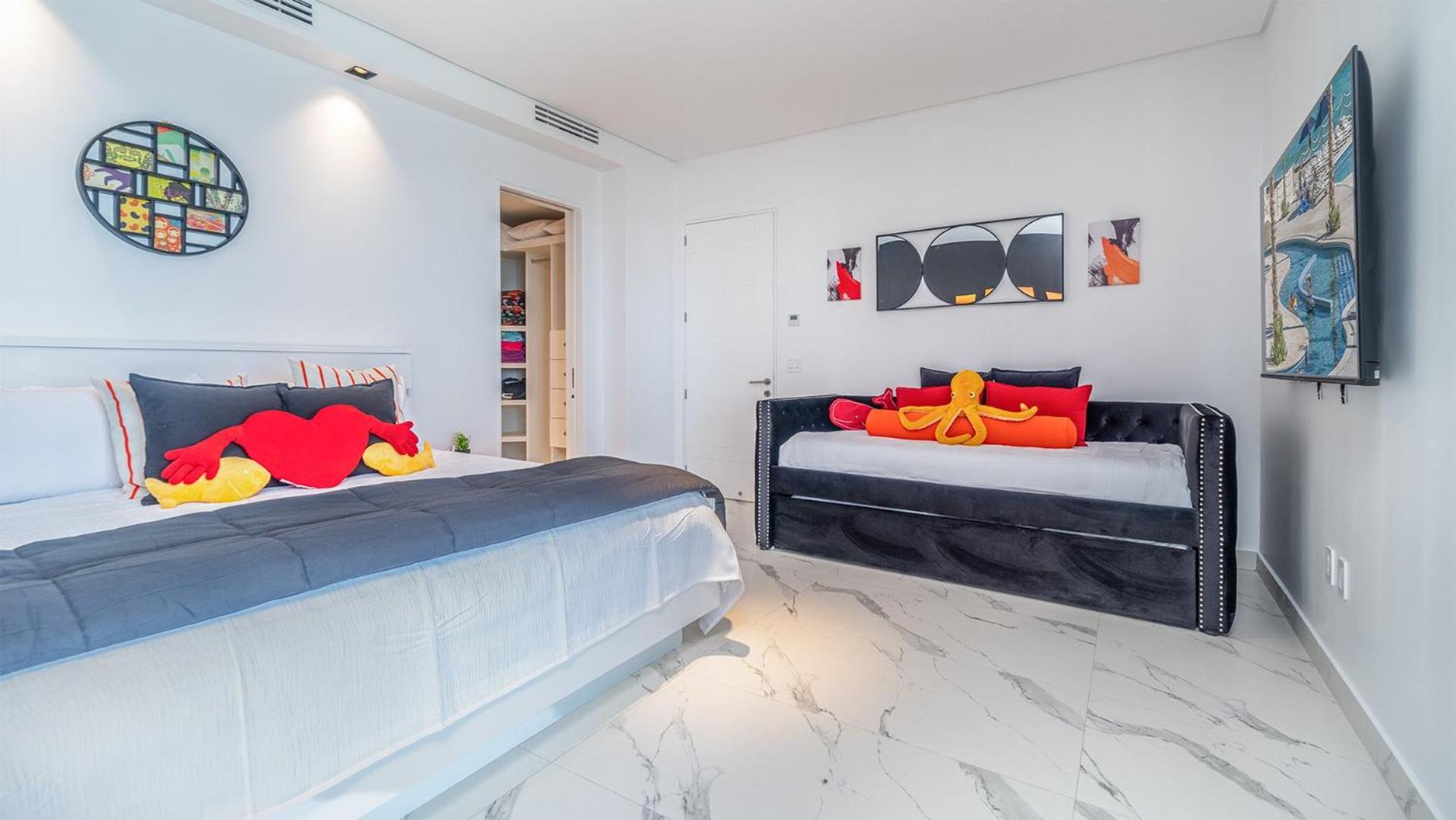 Family Paradise! Splash in The New Lazy River and Sleep In Luxury Encantame Viento 1702