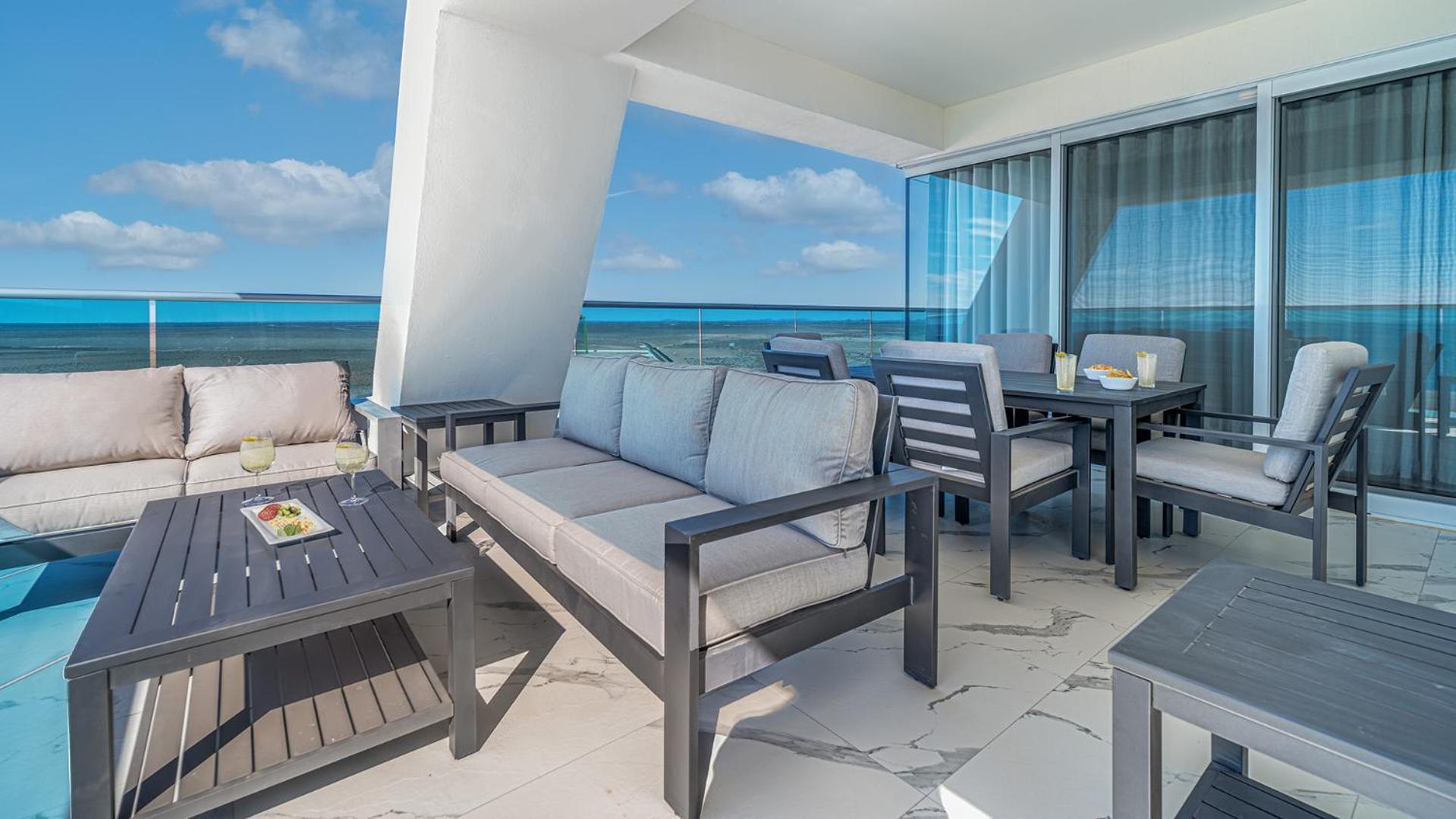 Family Paradise! Splash in The New Lazy River and Sleep In Luxury Encantame Viento 1702