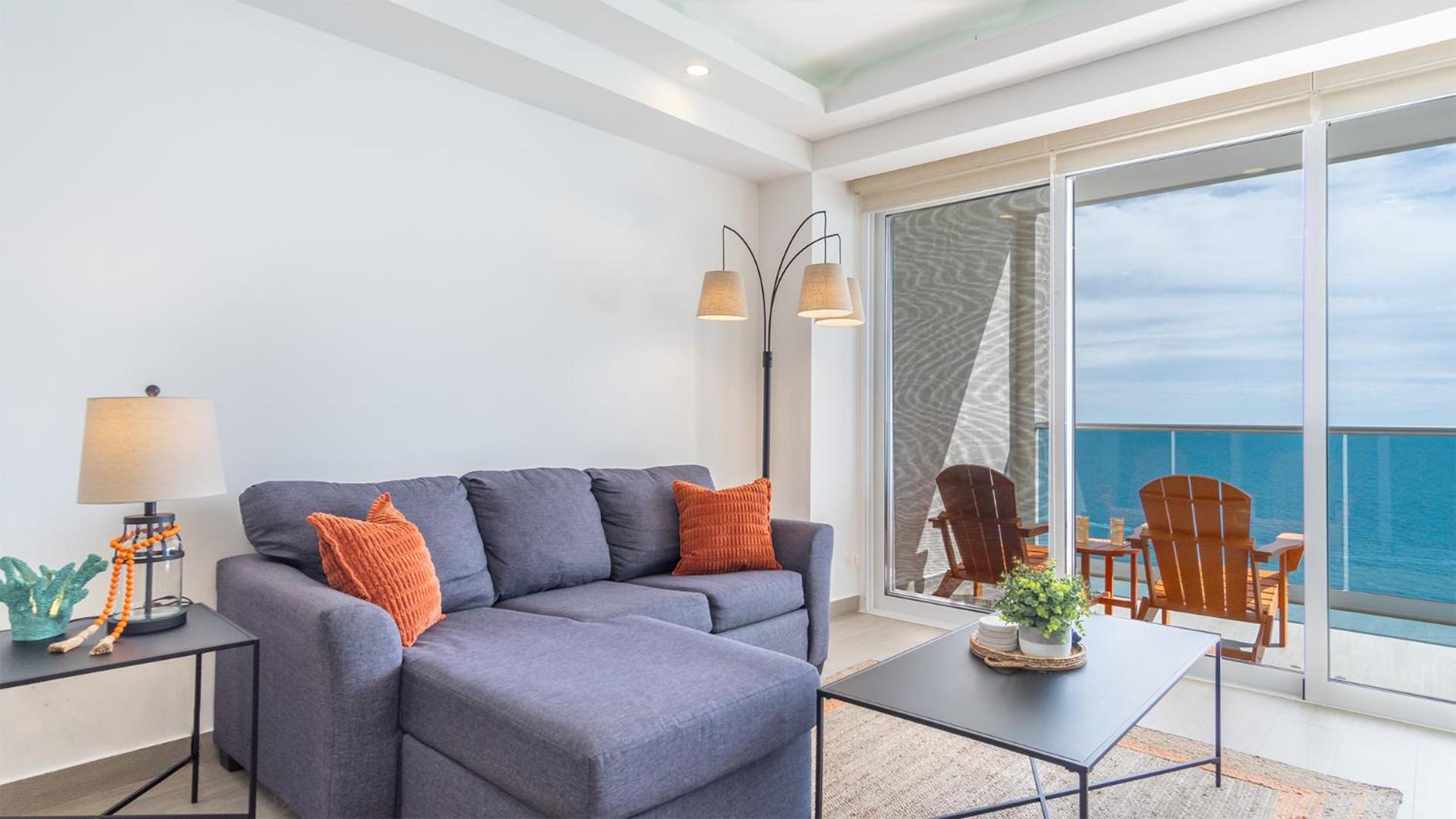 Lavish 1 bedroom Beach Front Condominium Encantame C-1403