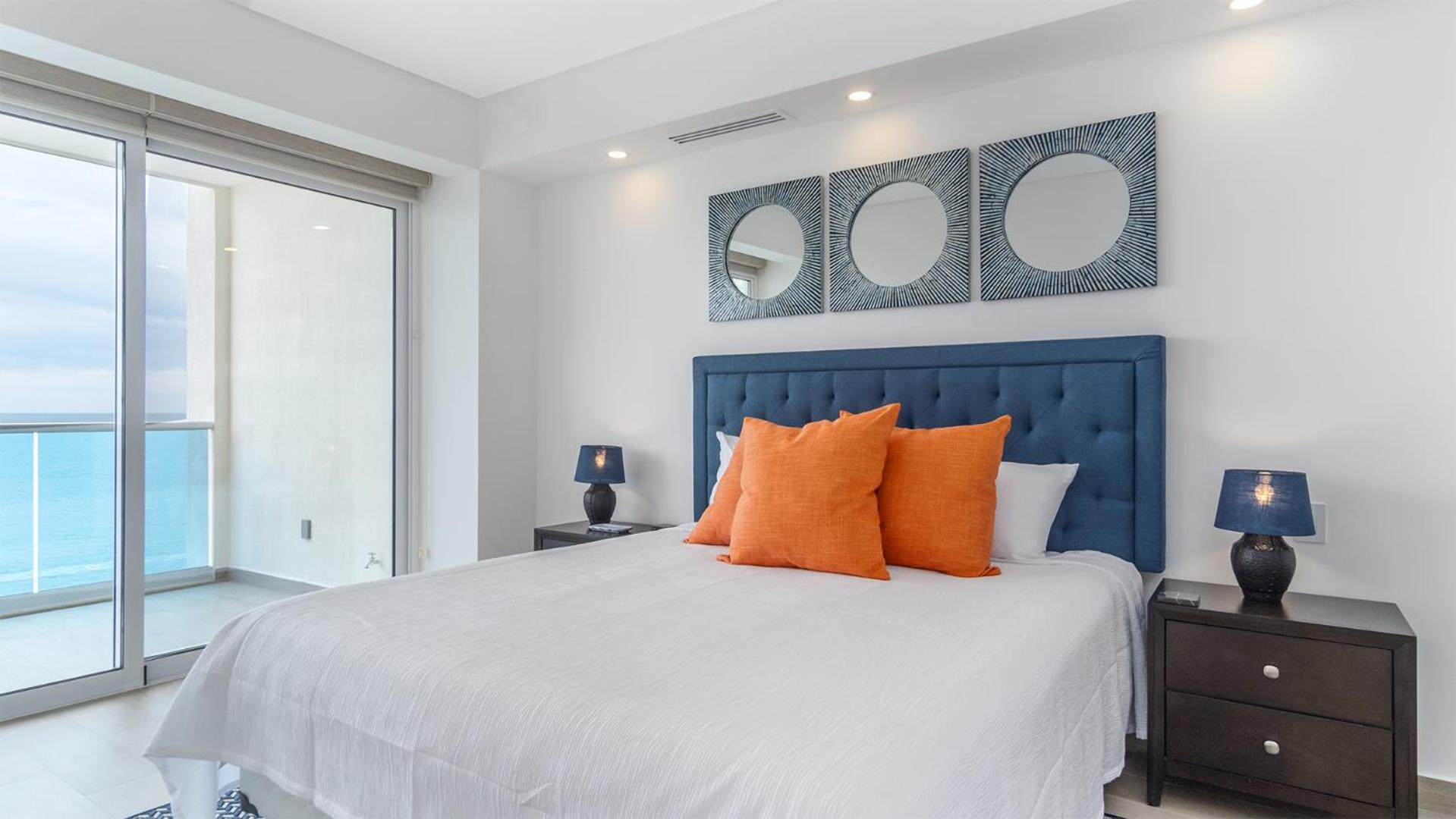 Lavish 1 bedroom Beach Front Condominium Encantame C-1403