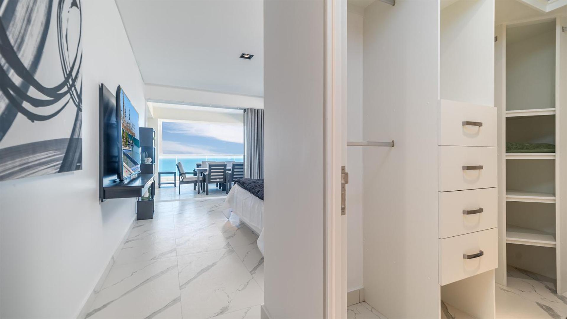Family Paradise! Splash in The New Lazy River and Sleep In Luxury Encantame Viento 1702