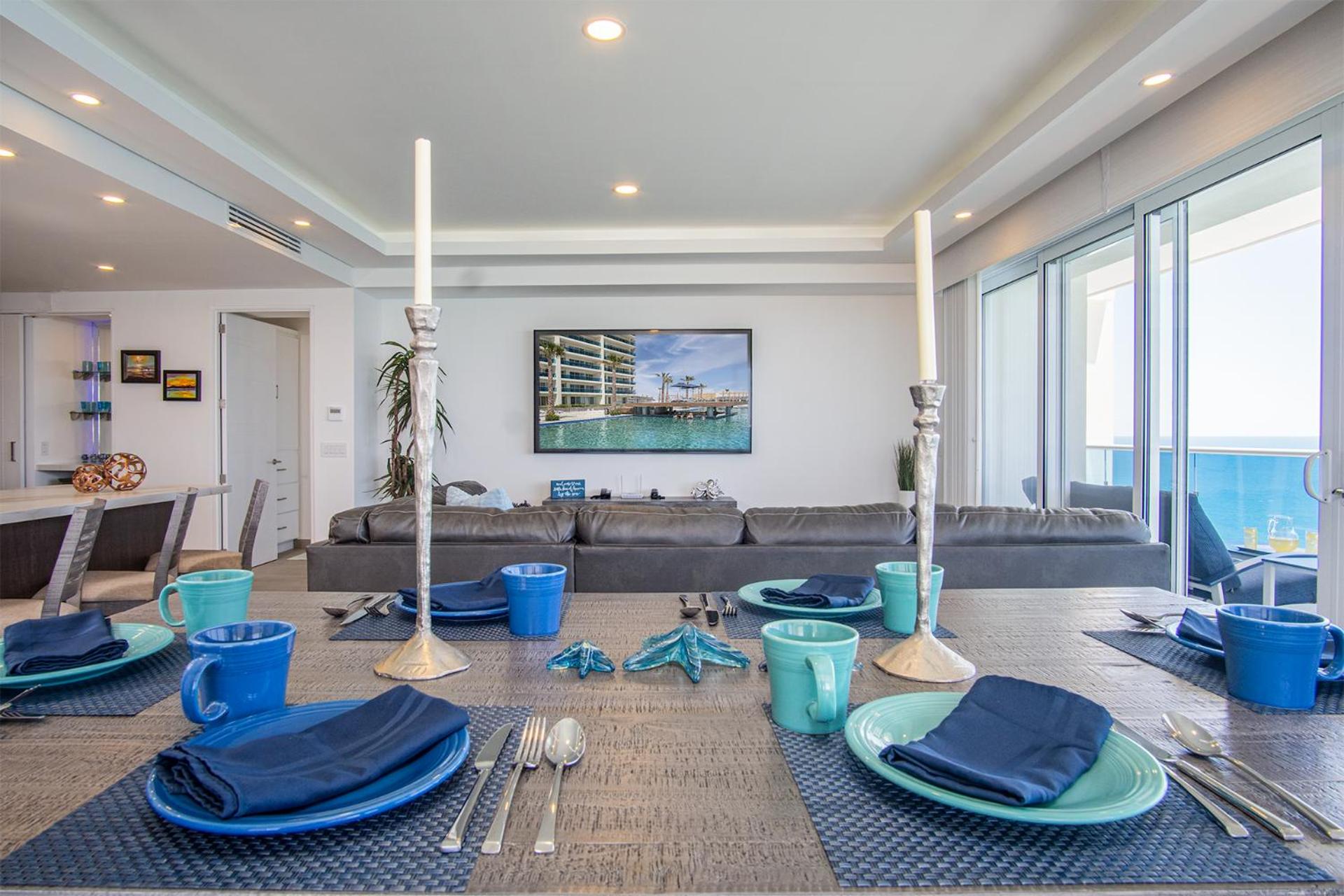 Family Paradise! Splash in The New Lazy River and Sleep In Luxury Encantame Velero 2101