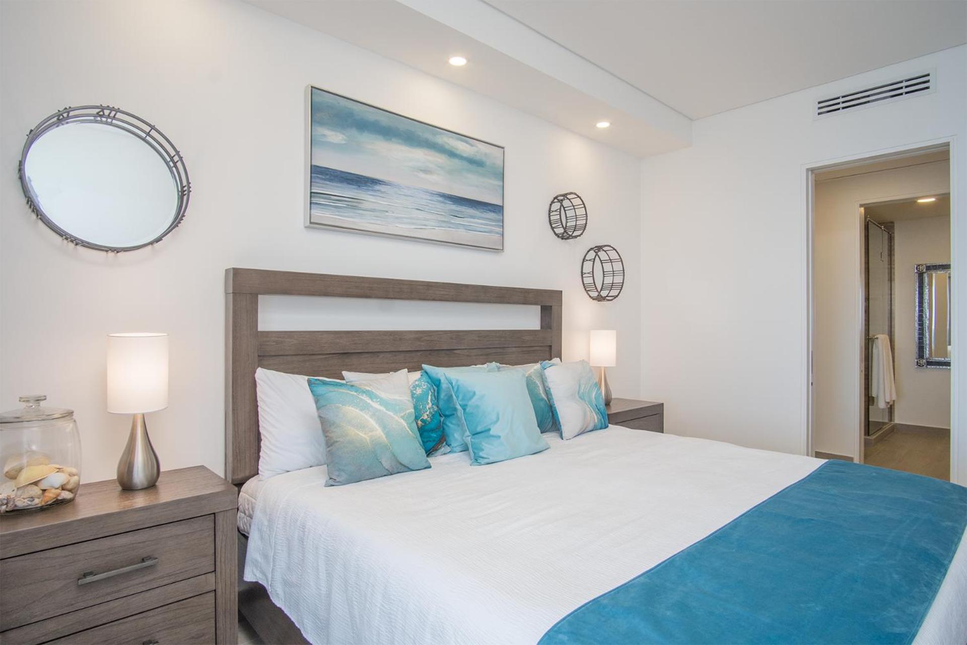 Family Paradise! Splash in The New Lazy River and Sleep In Luxury Encantame Velero 2101