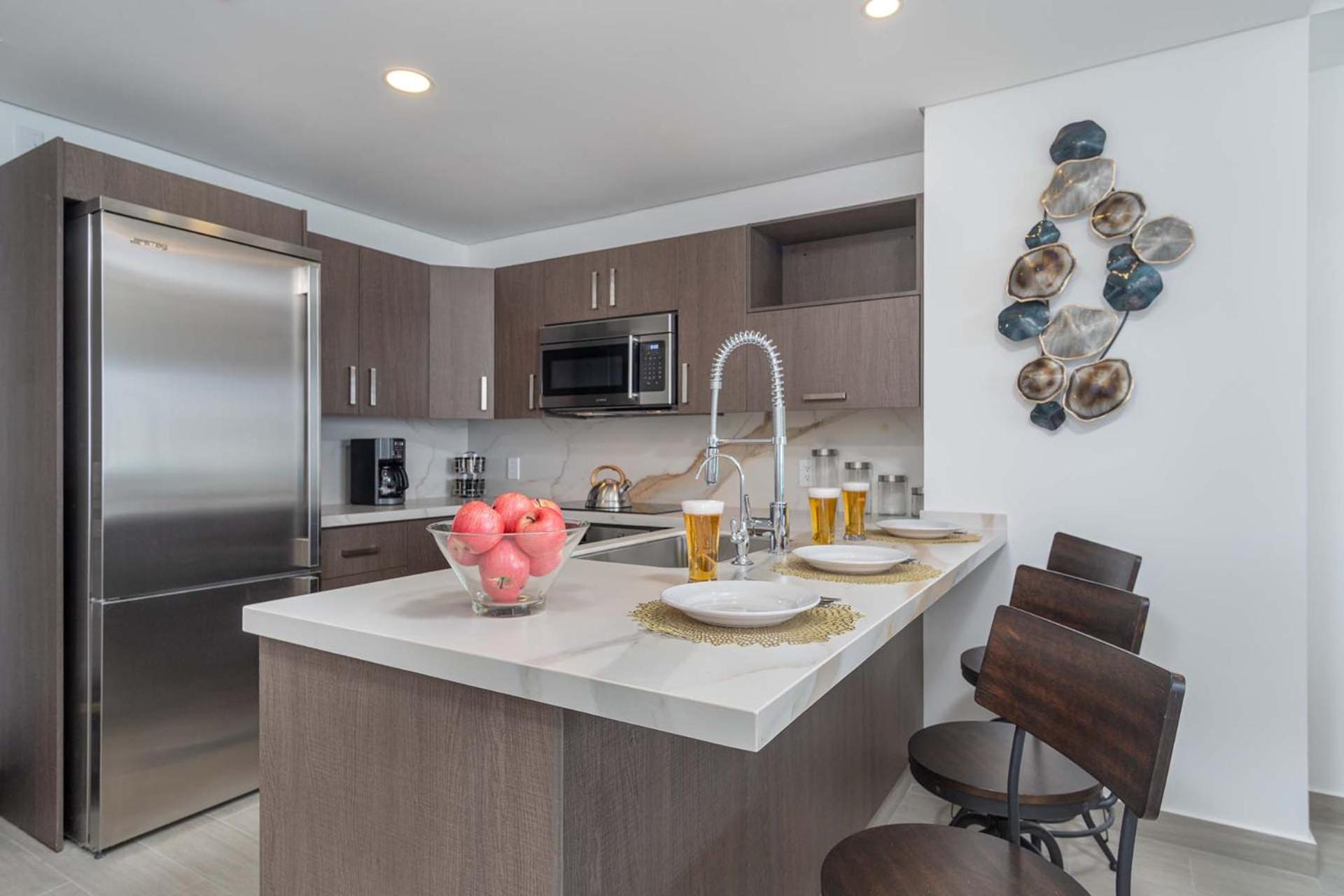 Splash in The New Lazy River/Stay in Modern Luxury Encantame C-603