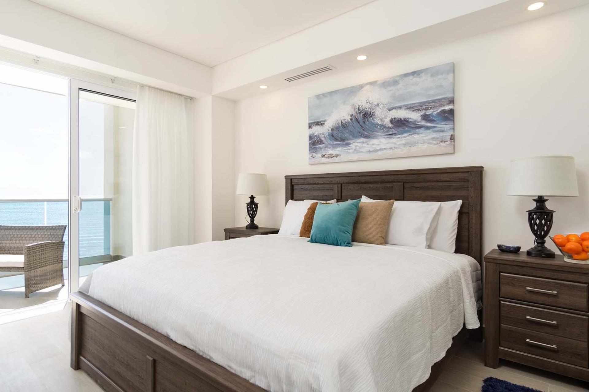 Splash in The New Lazy River/Stay in Modern Luxury Encantame C-603