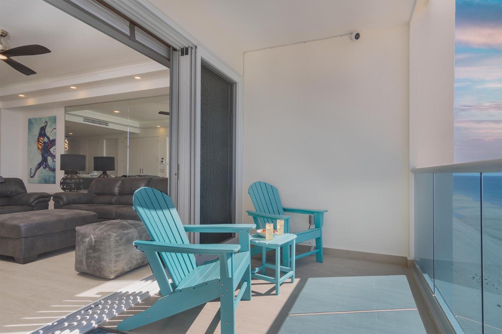 Lavish 1 bedroom Beach Front Condominium Encantame C-1603
