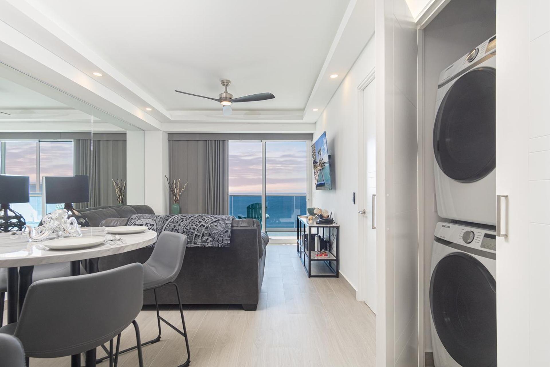 Lavish 1 bedroom Beach Front Condominium Encantame C-1603