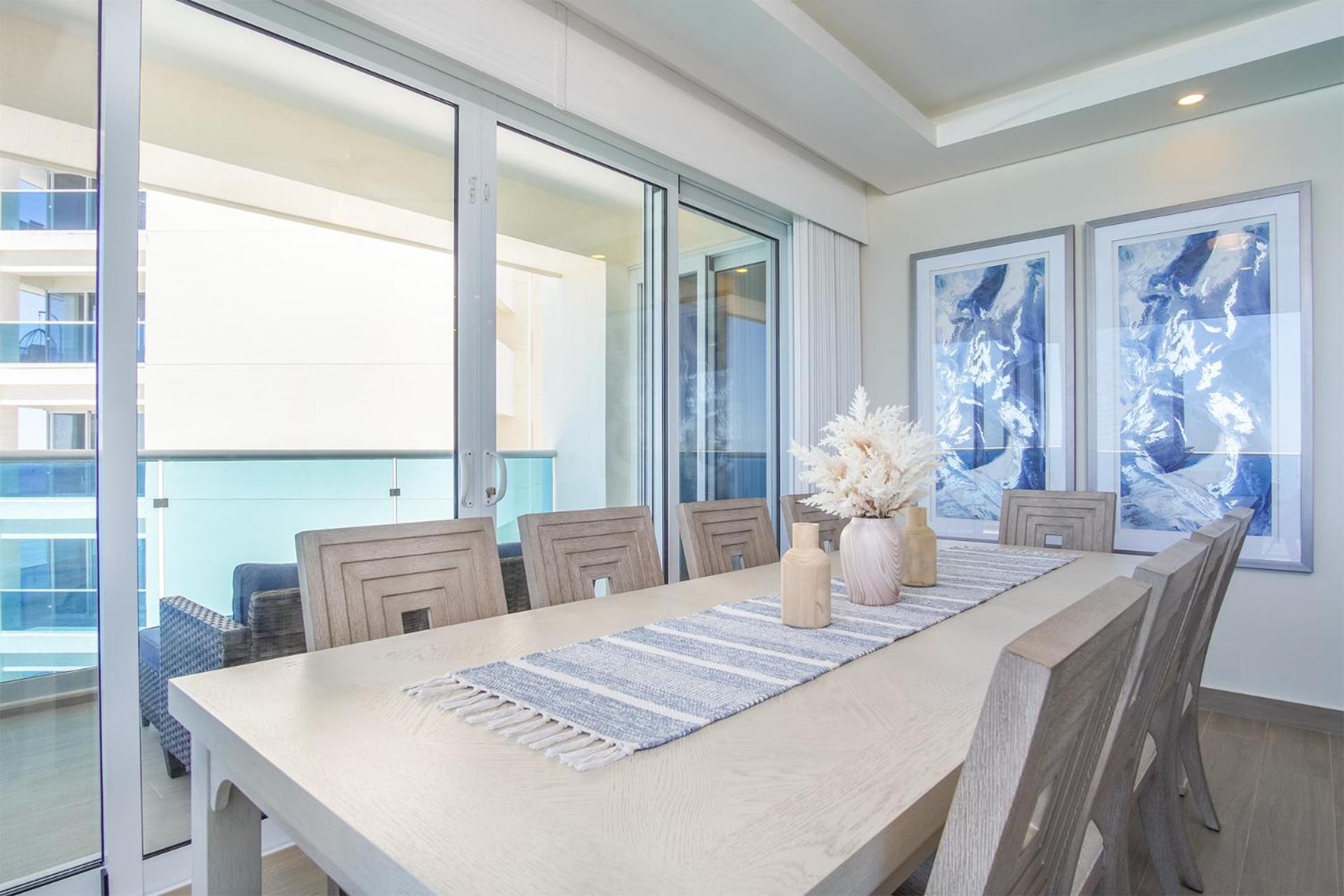 Luxury modern condo at Encantame Towers E1405