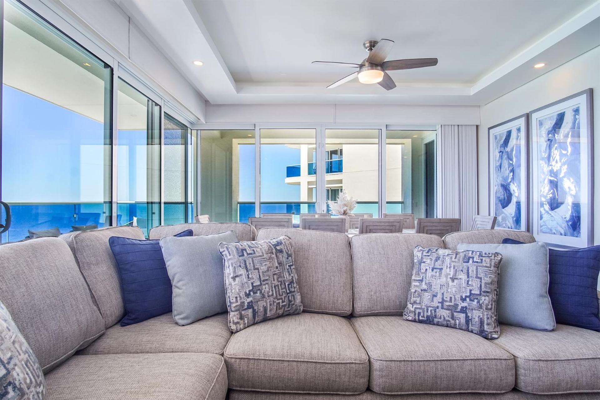 Luxury modern condo at Encantame Towers E1405