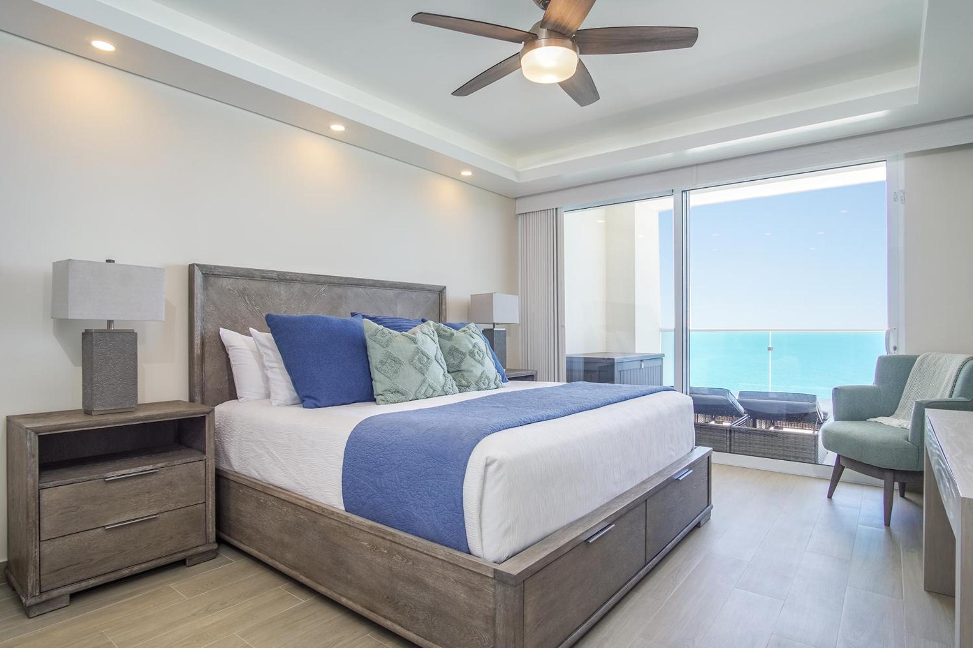 Luxury modern condo at Encantame Towers E1405