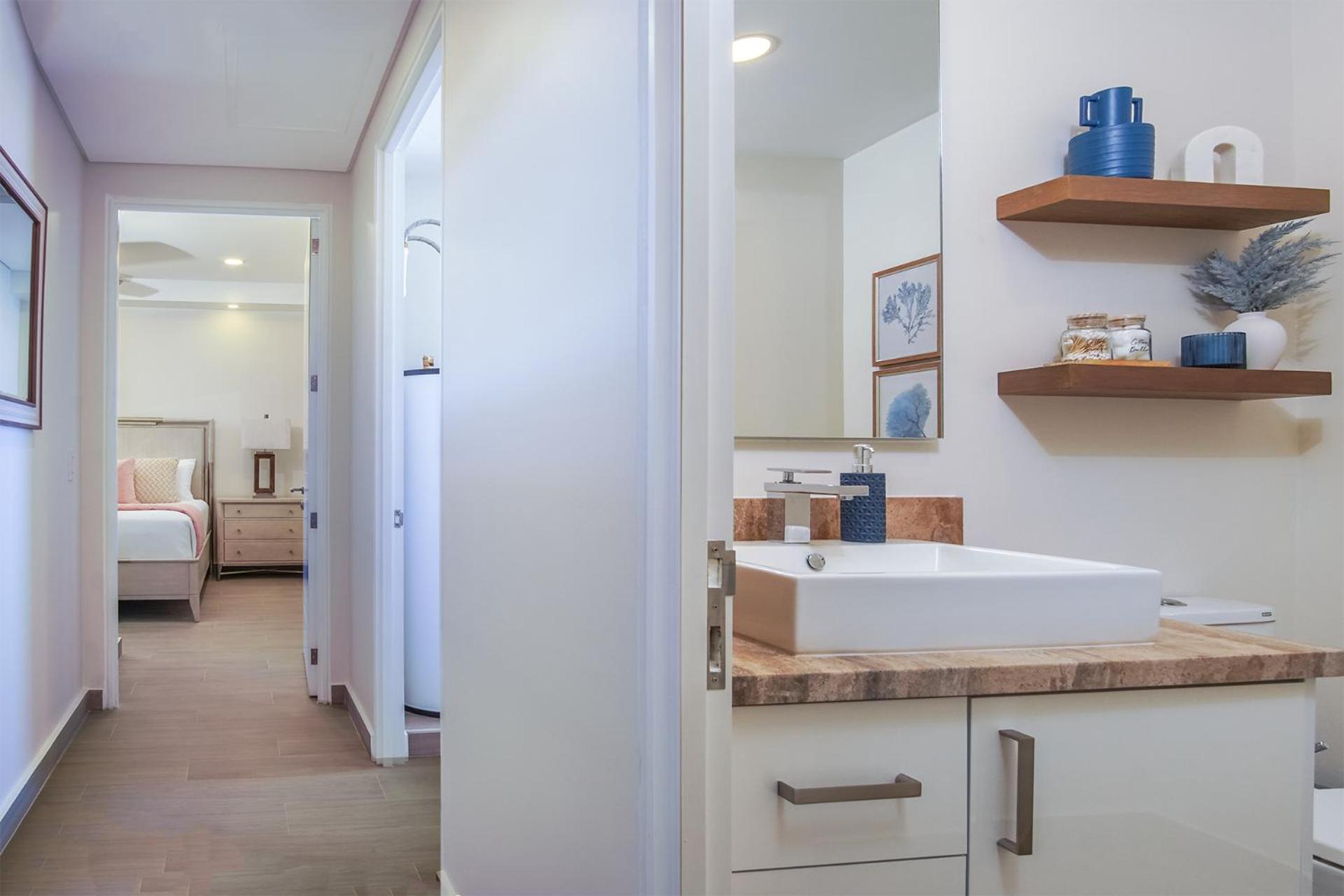 Luxury modern condo at Encantame Towers E1405