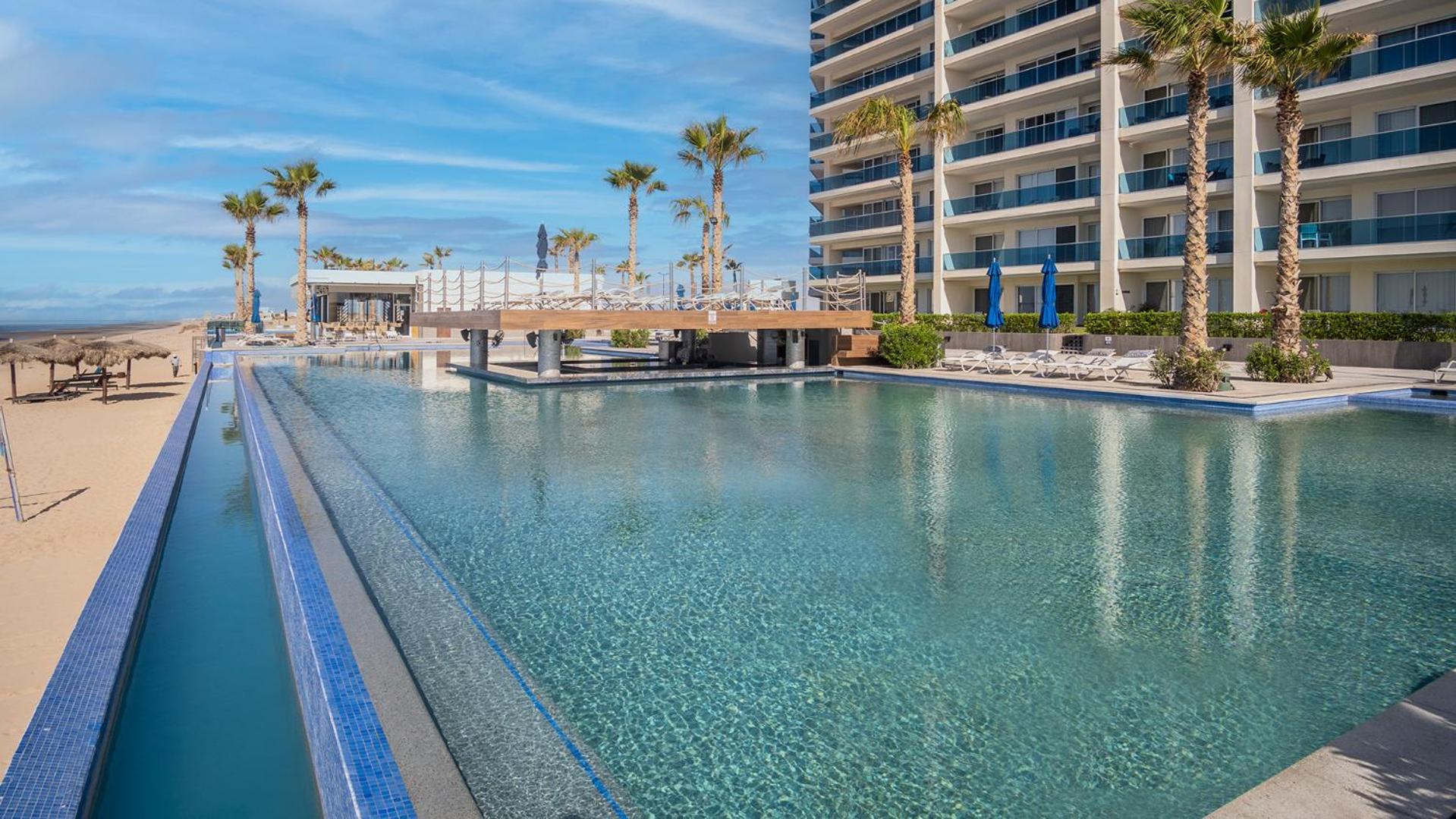 Impressive & beautiful 3 bedroom unit Ocean Front Encantame Velero-2301