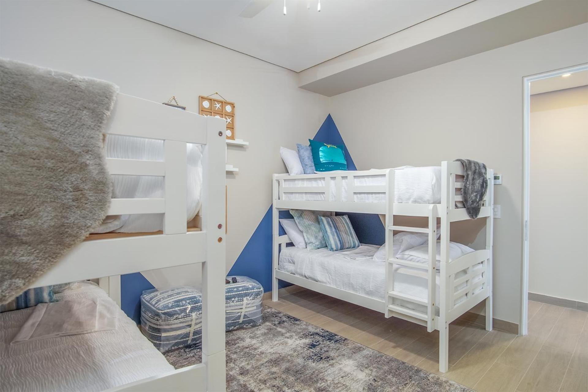 Awesome 3 bedroom condo Encantame Tower E 201