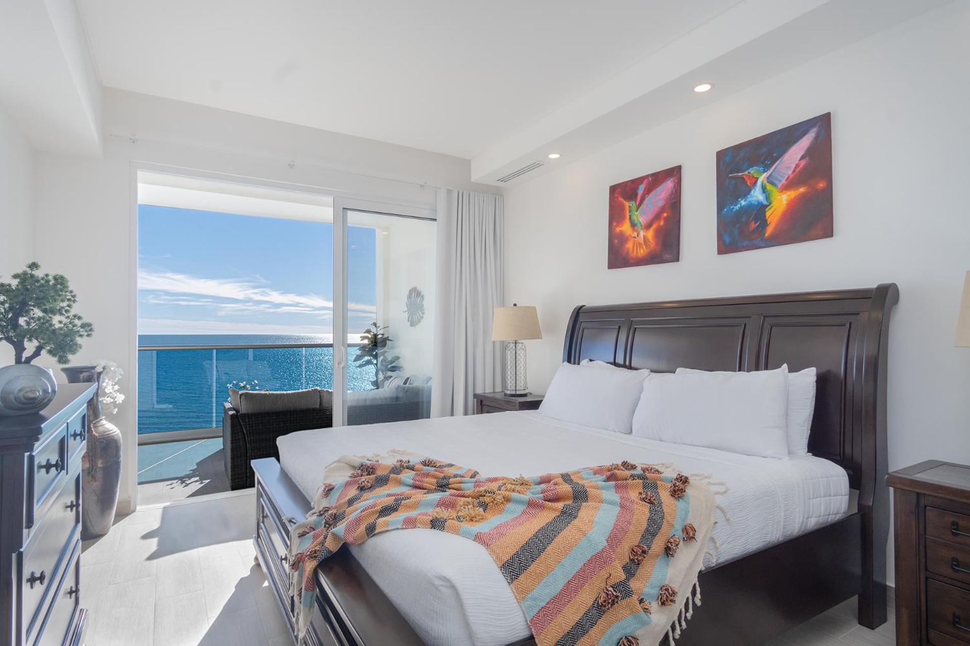 Splash in New Lazy River/Stay in Modern Luxury Encantame 702