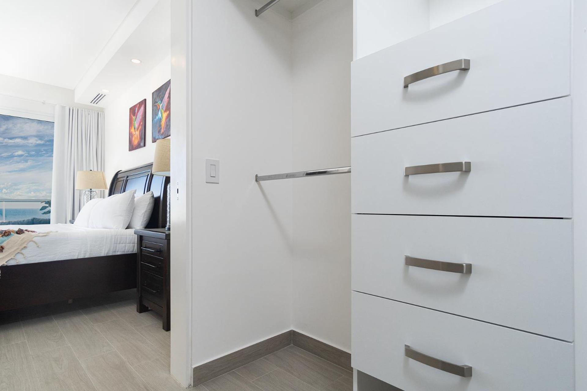 Splash in New Lazy River/Stay in Modern Luxury Encantame 702
