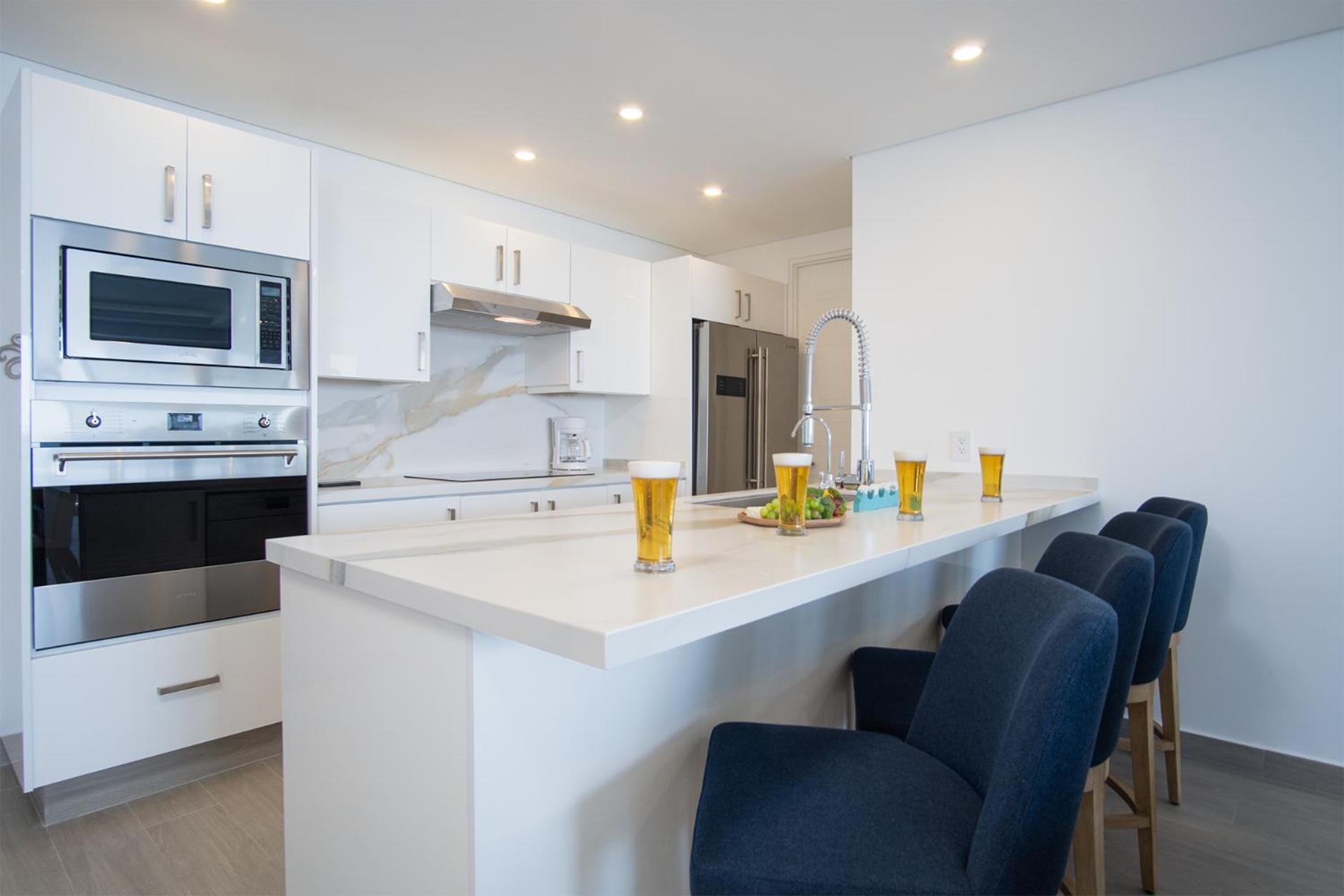 Stunning 2BR condo at Encantame Towers Velero 2302 in playa Encanto