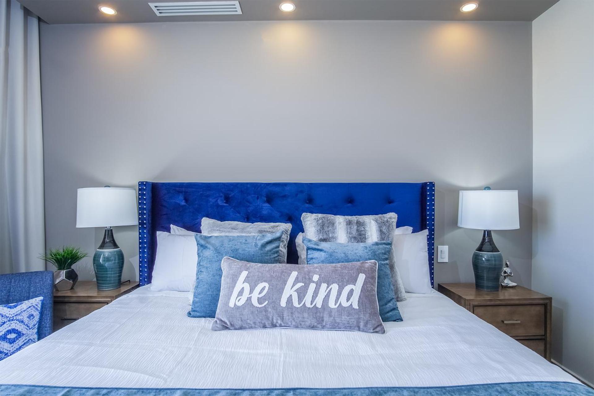 Spectacular 2 bedroom condominium Encantame E102