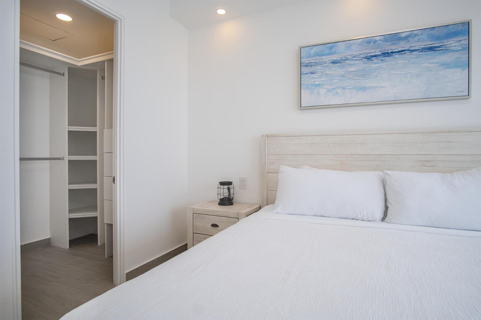 Stunning 2BR condo at Encantame Towers Velero 2302 in playa Encanto