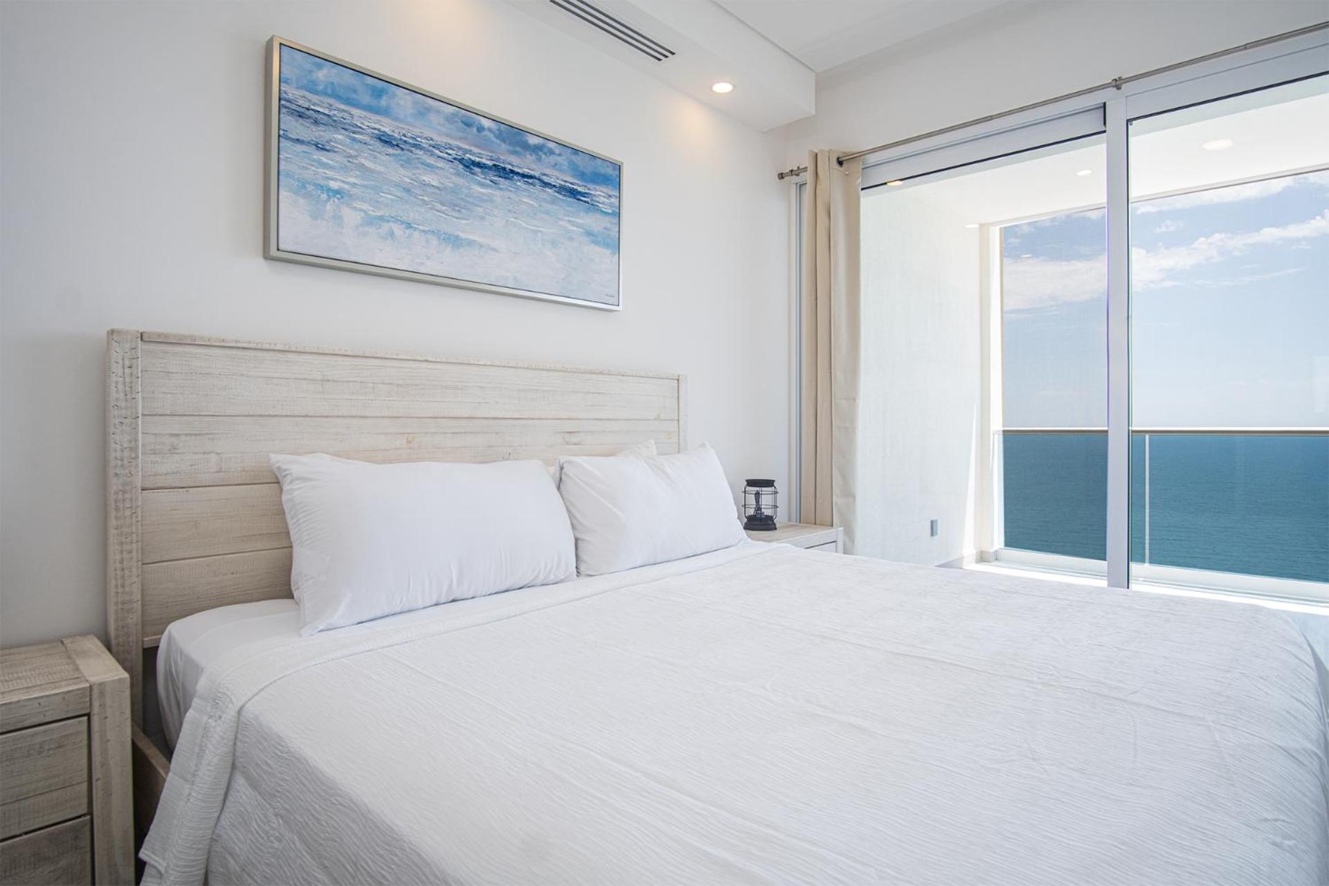 Stunning 2BR condo at Encantame Towers Velero 2302 in playa Encanto