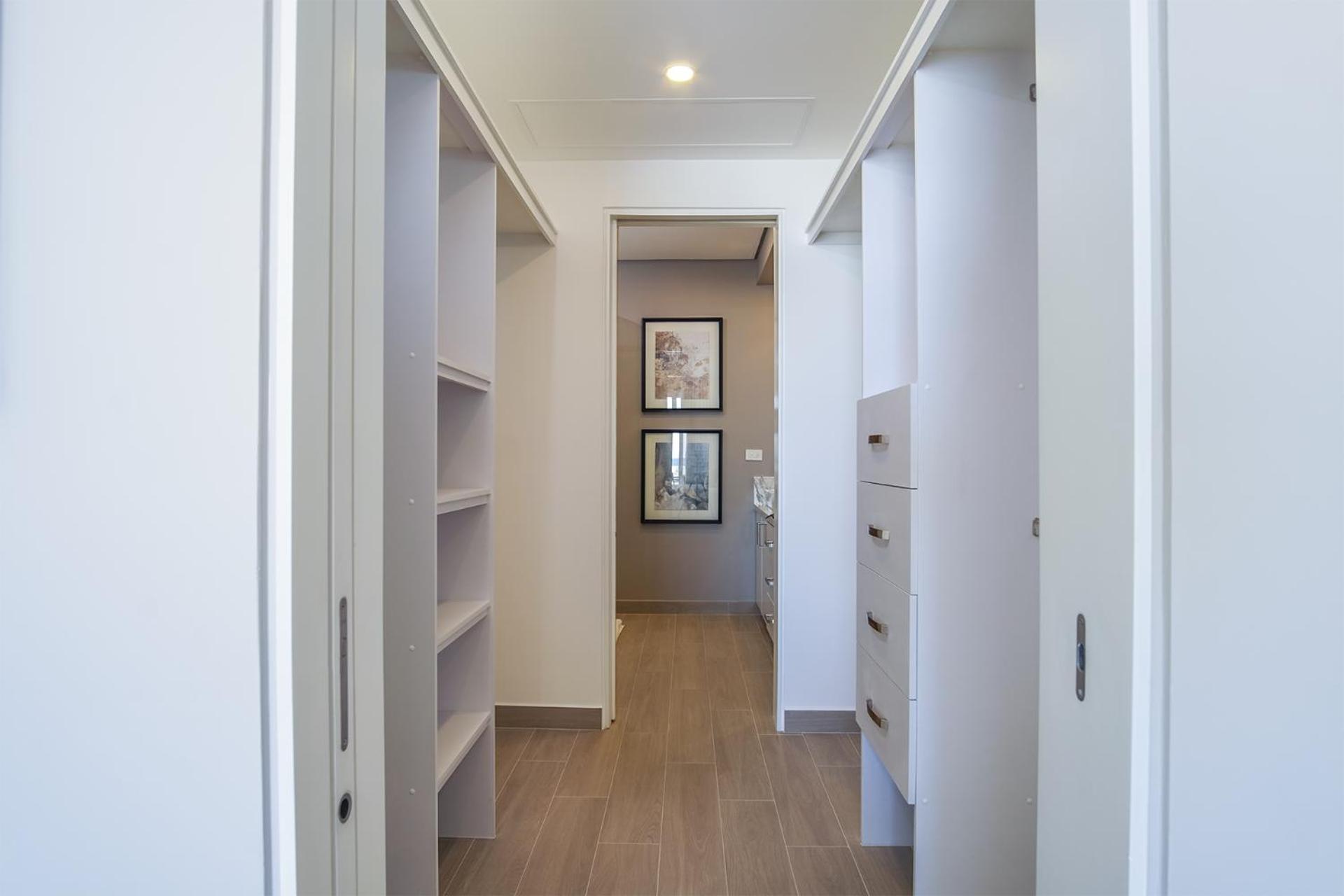 Spectacular 2 bedroom condominium Encantame E102