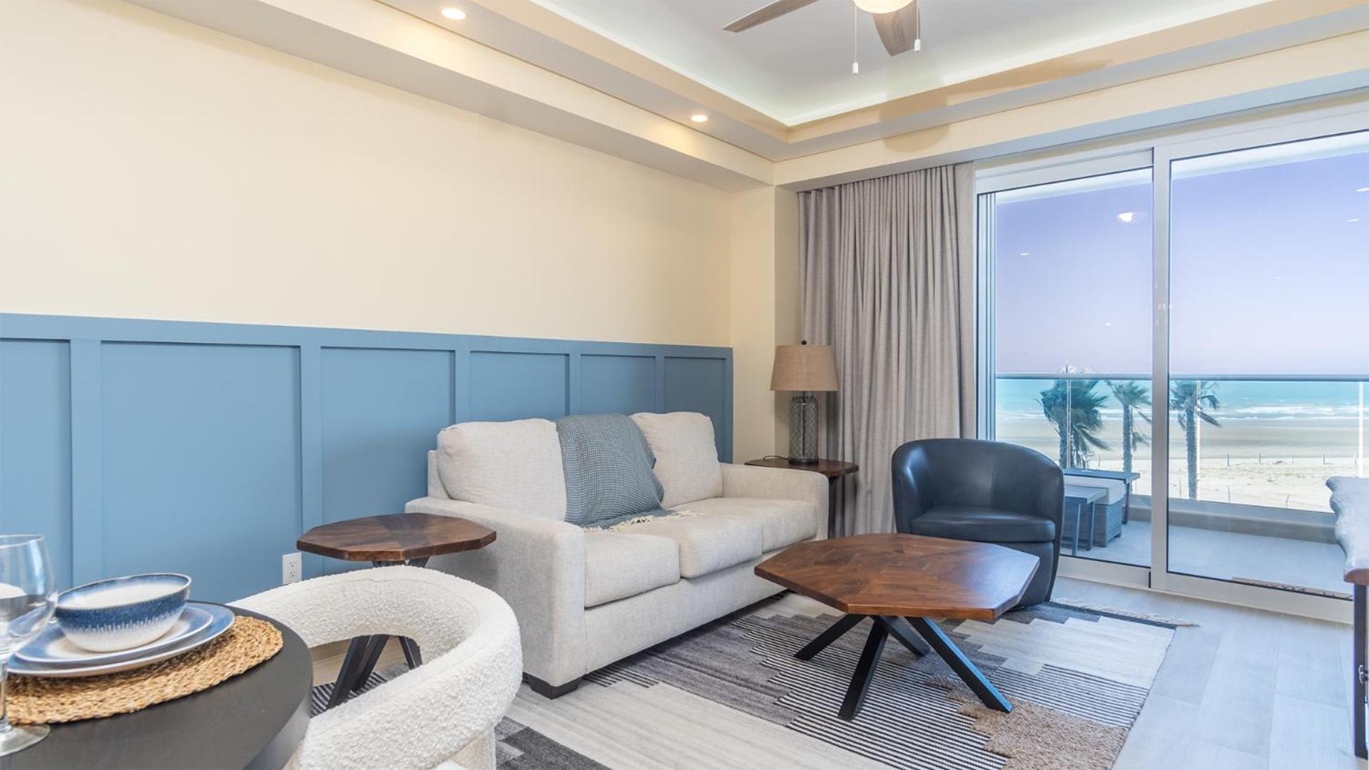 Splash in The New Lazy River/Stay in Modern Luxury Encantame Viento 303