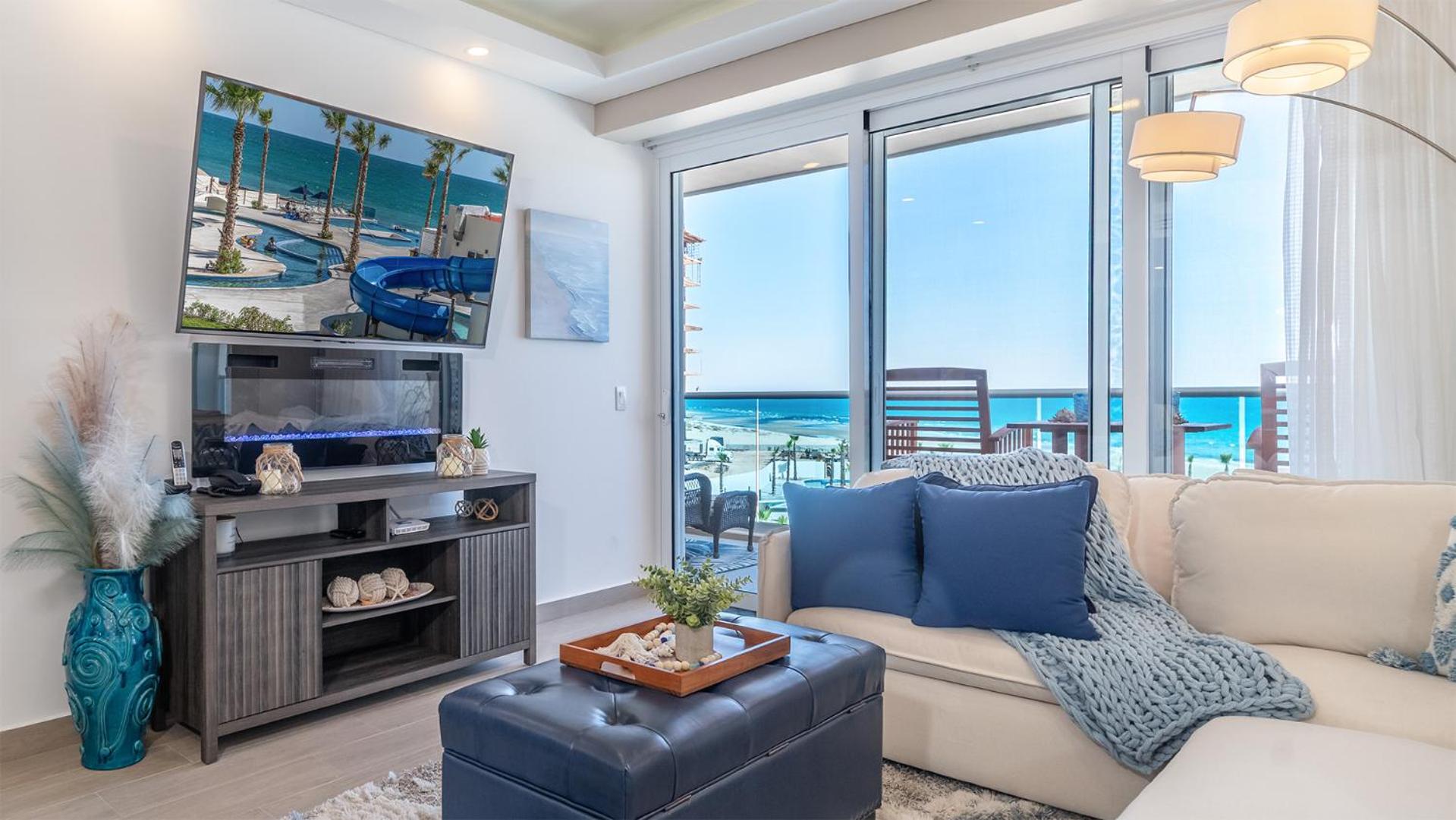 Sublime 1 bedroom condo Encantame Towers Verano 403