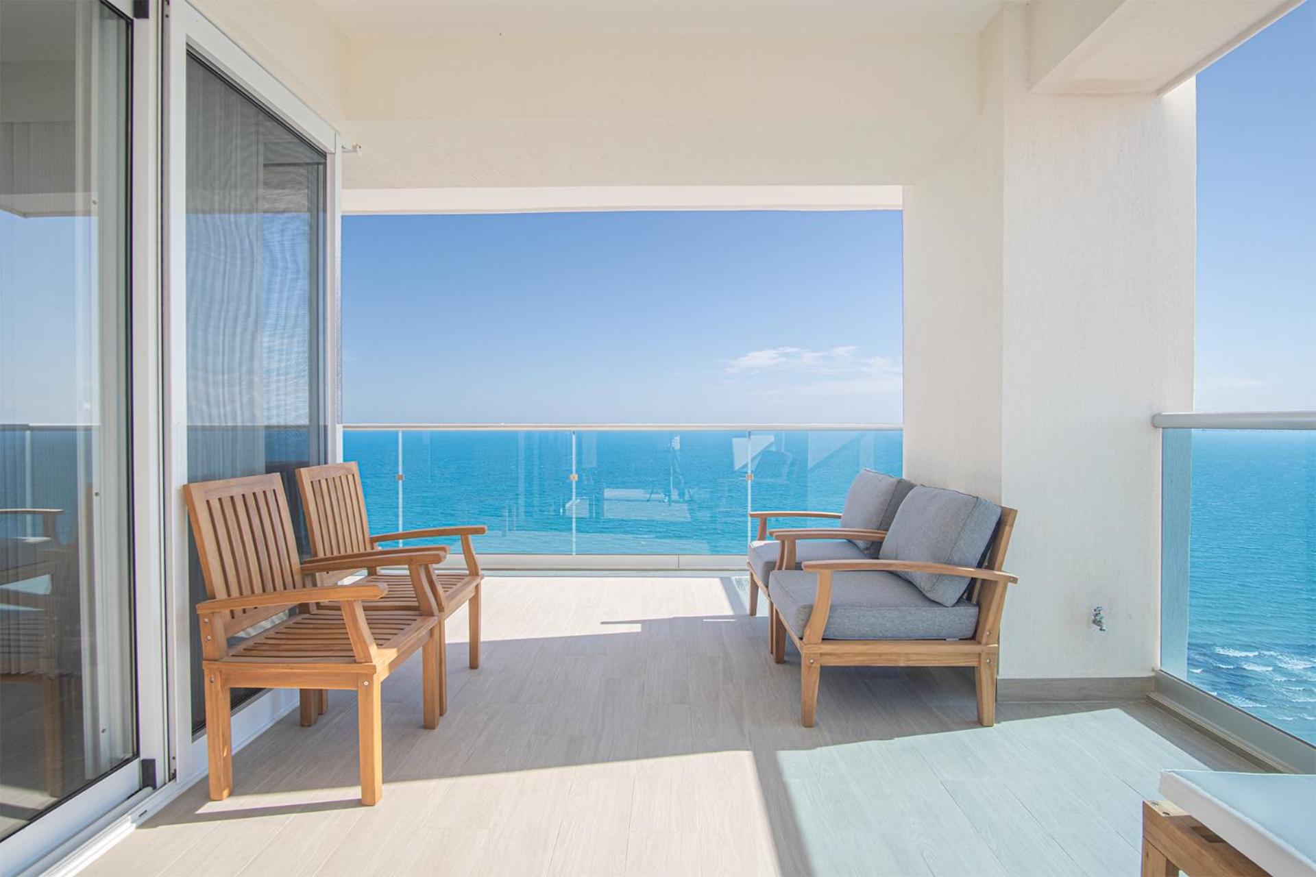 Family Paradise Splash in The New Lazy River and Sleep In Luxury Encantame Towers C 1701